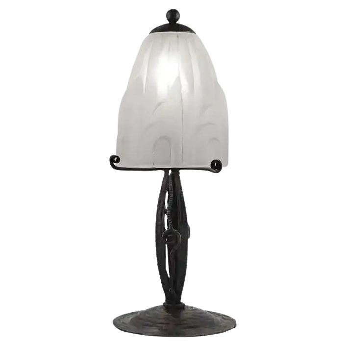 Degue French Art Deco Table Lamp 1920 For Sale