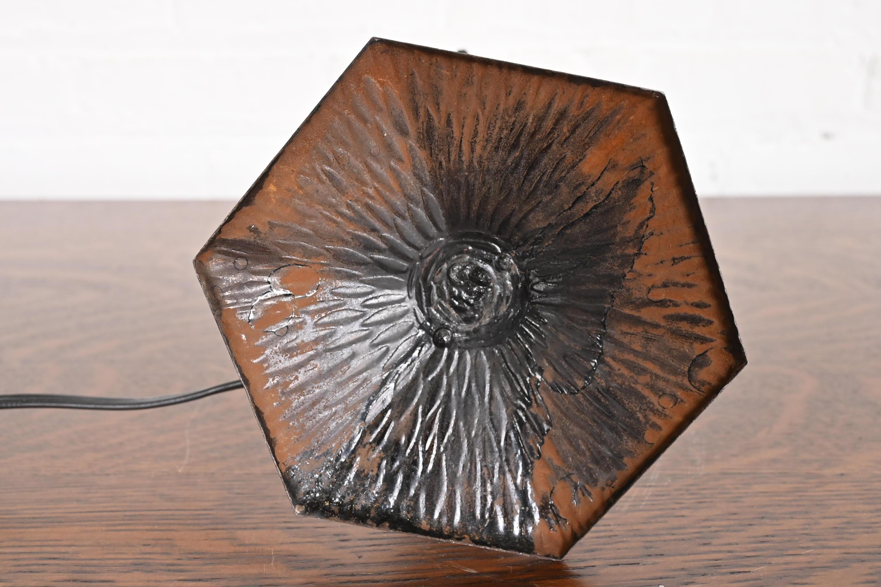 Degué French Art Deco Table Lamp, 1920s For Sale 6