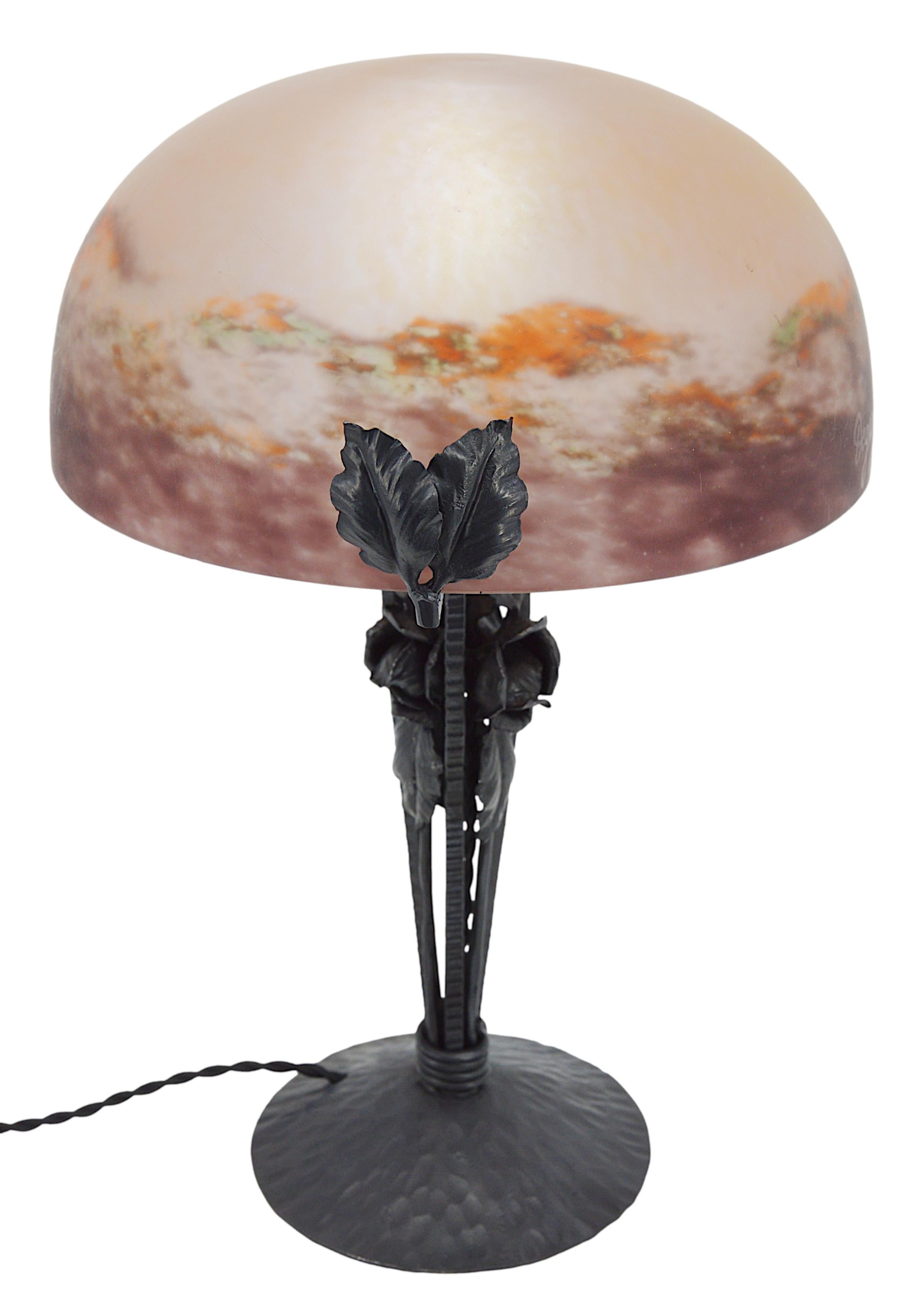 DEGUE French Art Deco Table Lamp, Late 1920s For Sale 1