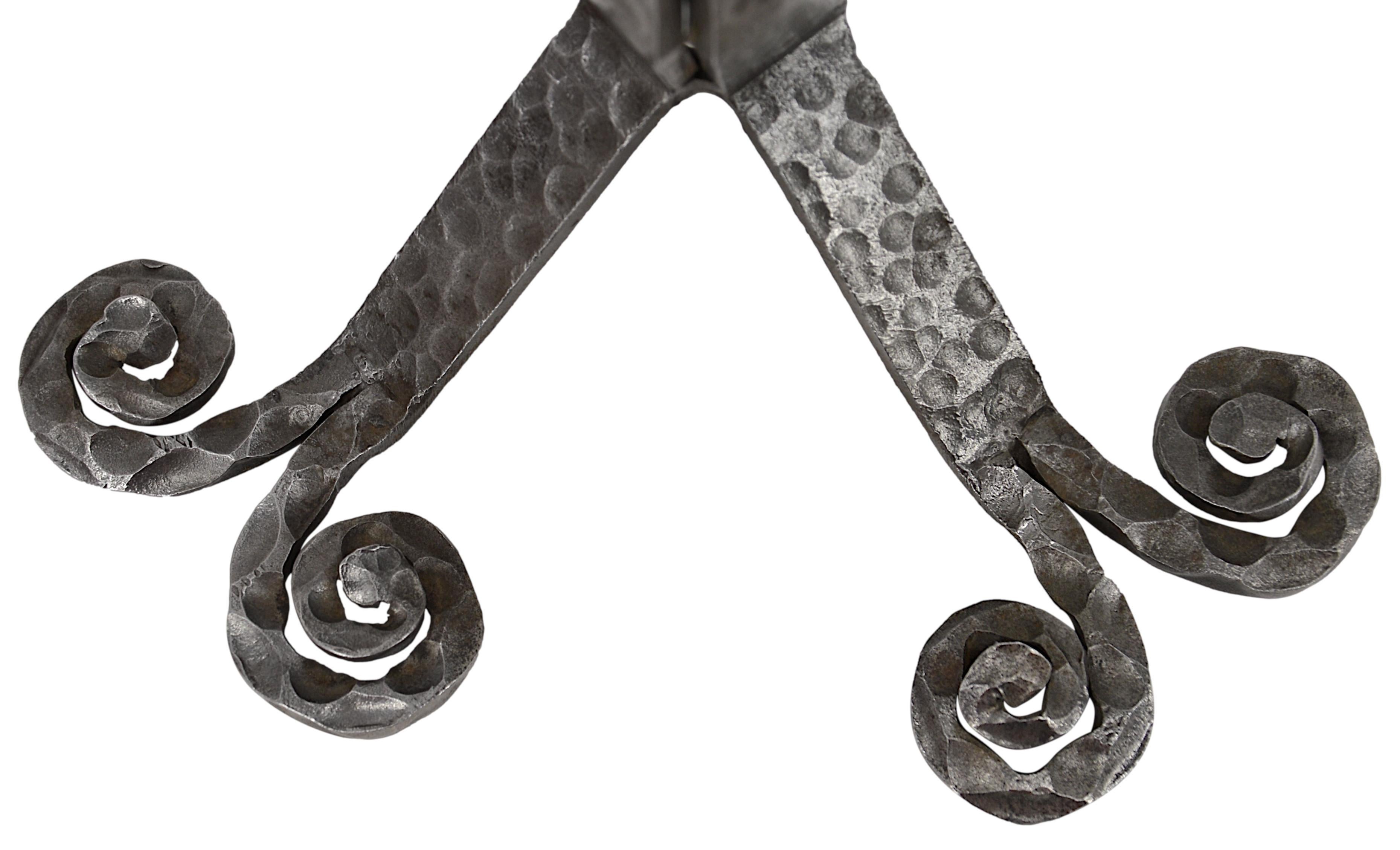 DEGUE & Henri FOURNET Lámpara de sobremesa francesa Art Déco 'Le Fer Forgé', 1920 Vidrio en venta