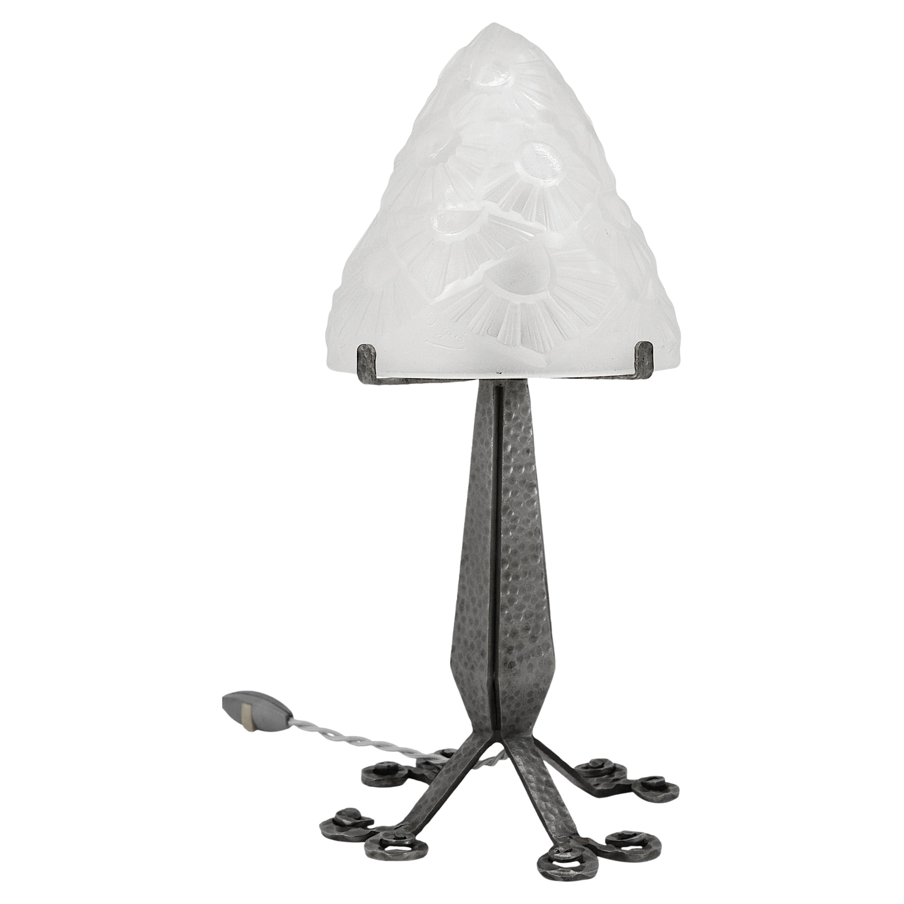 DEGUE & Henri FOURNET 'Le Fer Forgé' Lampe de table Art Déco, Fin des années 1920 en vente