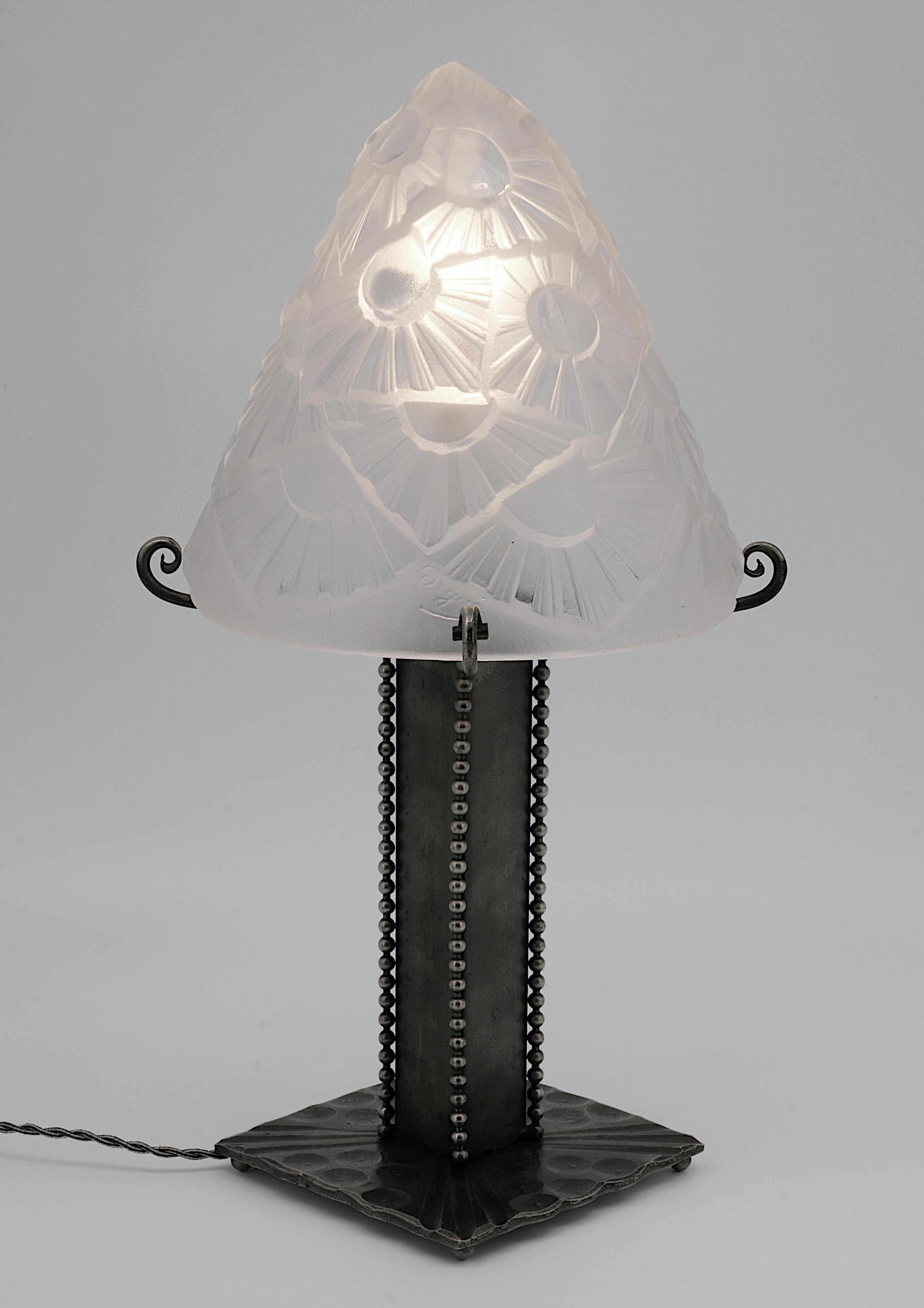 Frosted Degue & Marcel Vasseur Table  Lamp, 1920 For Sale