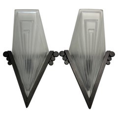 Degué Pair of Art Deco wall lights
