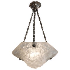 Degue Thick French Art Deco Chandelier, Late 1920s