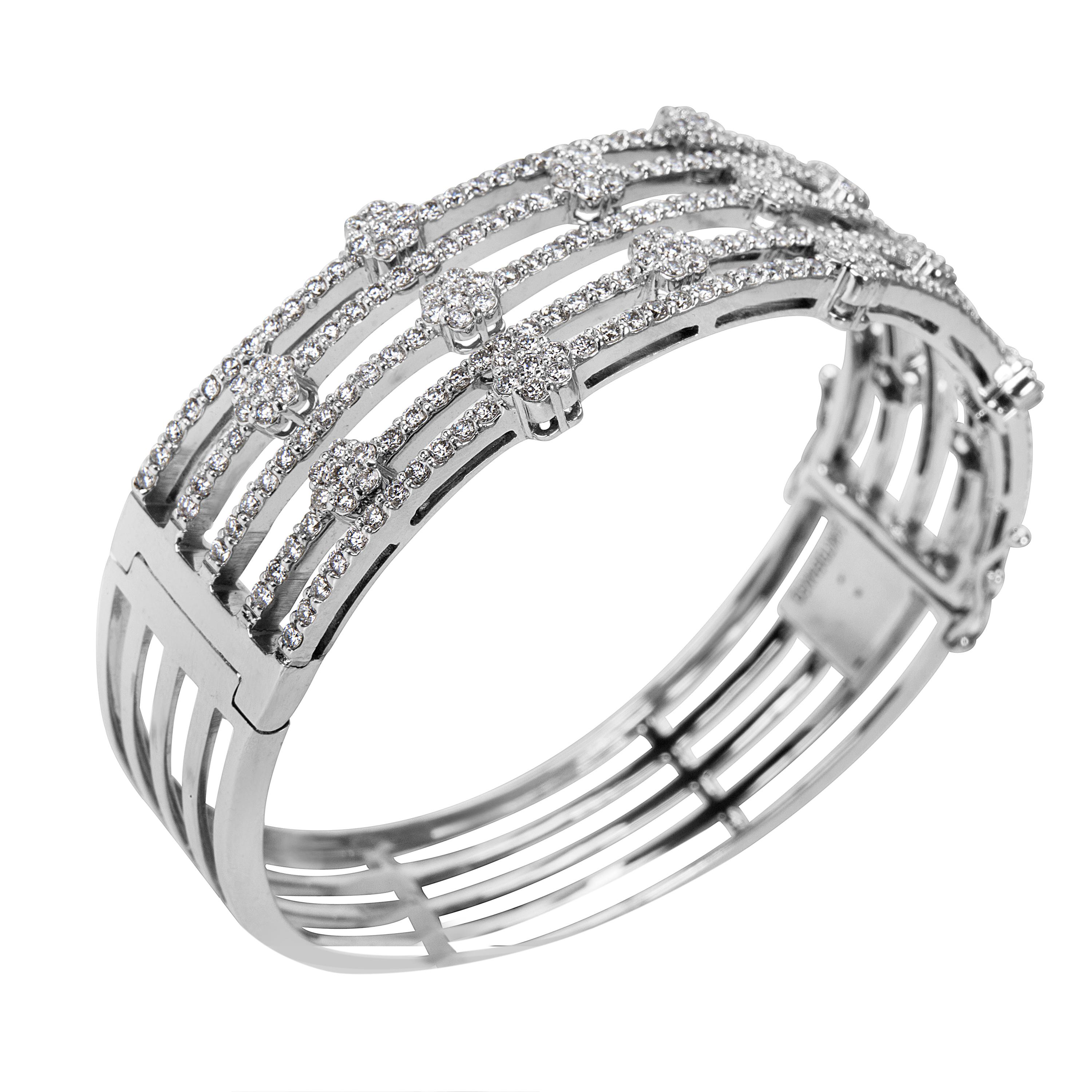 Dehago Five-Row Diamond Bangle in 14 Karat White Gold 4.10 Carat In Excellent Condition In New York, NY
