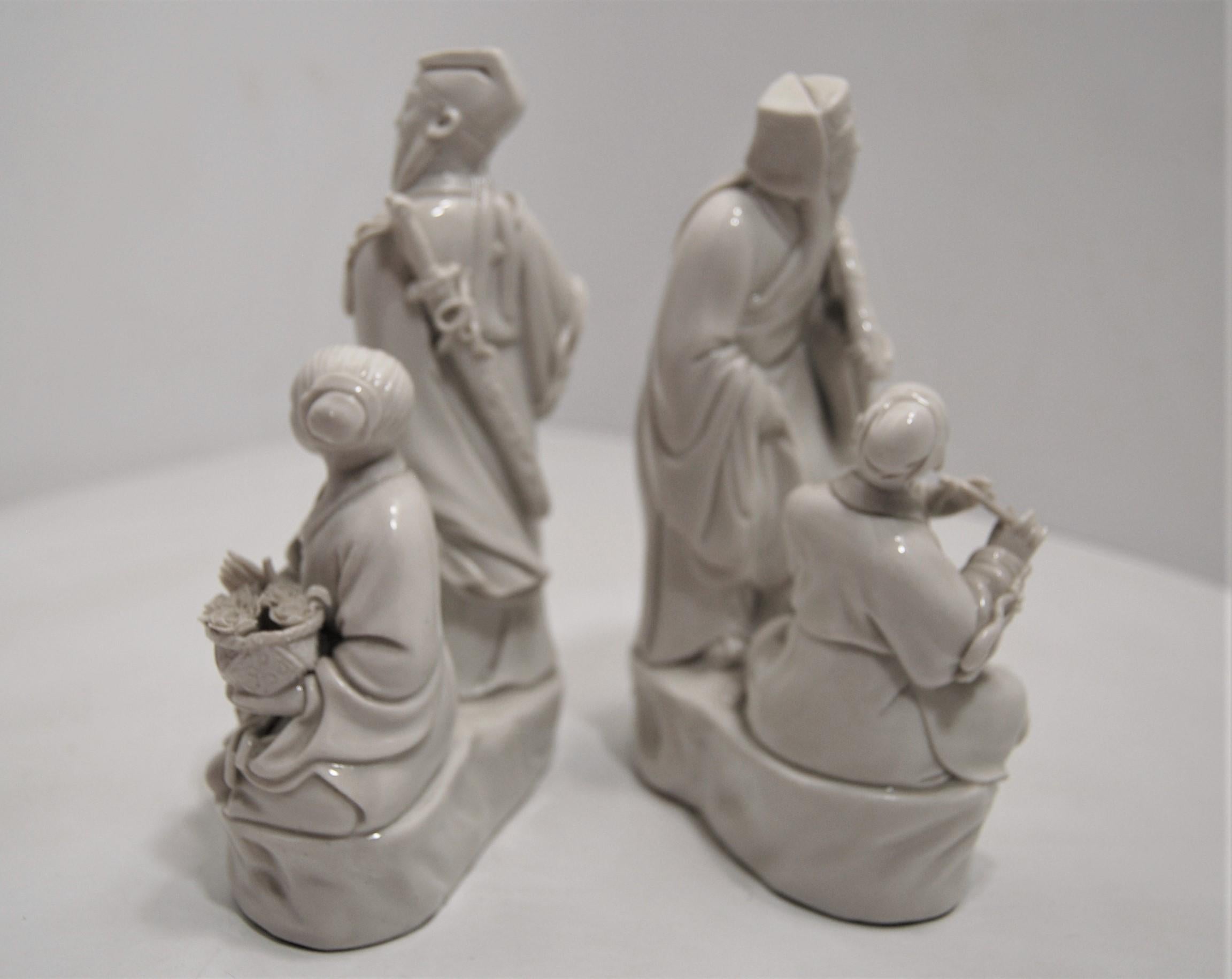 Dehua white china ceramic Immortals statuettes late 19th early 20th height 16 cm For Sale 4