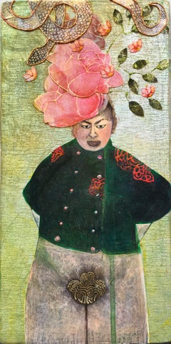 Comme des Garçons, Porträt einer Frau mit grüner Jacke und rosafarbener geblümter Kopfbedeckung