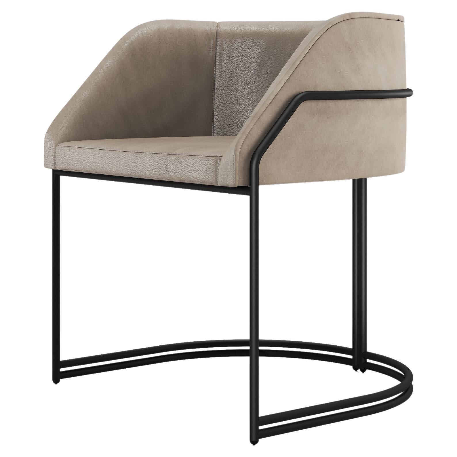 Déjà Vu Chair in beige aniline leather and Black Matte Metal For Sale