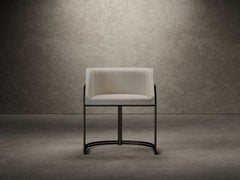 Déjà Vu Chair in Natté White Fabrics and Black Matte Metal