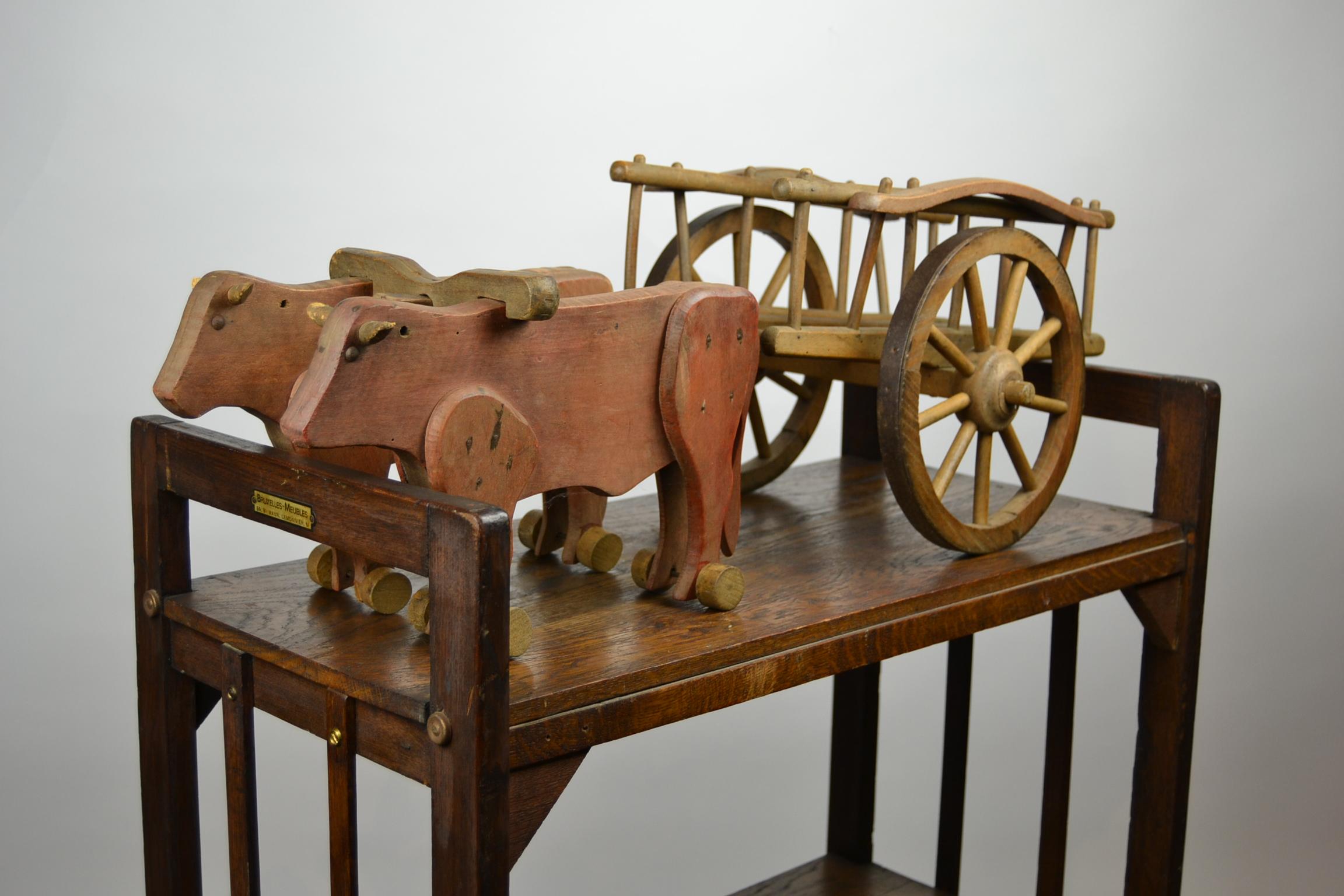 1940s Wooden Oxcart Pull Toy by Dejou , France For Sale 3
