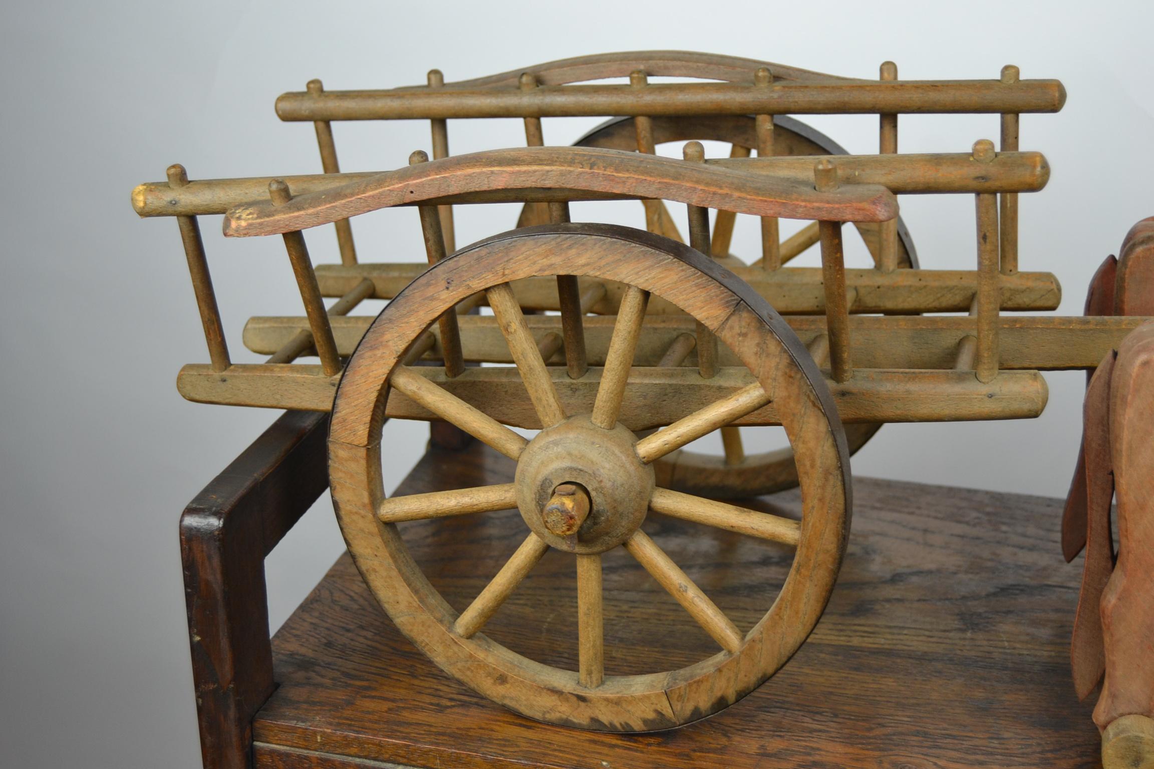 1940s Wooden Oxcart Pull Toy by Dejou , France In Good Condition For Sale In Antwerp, BE