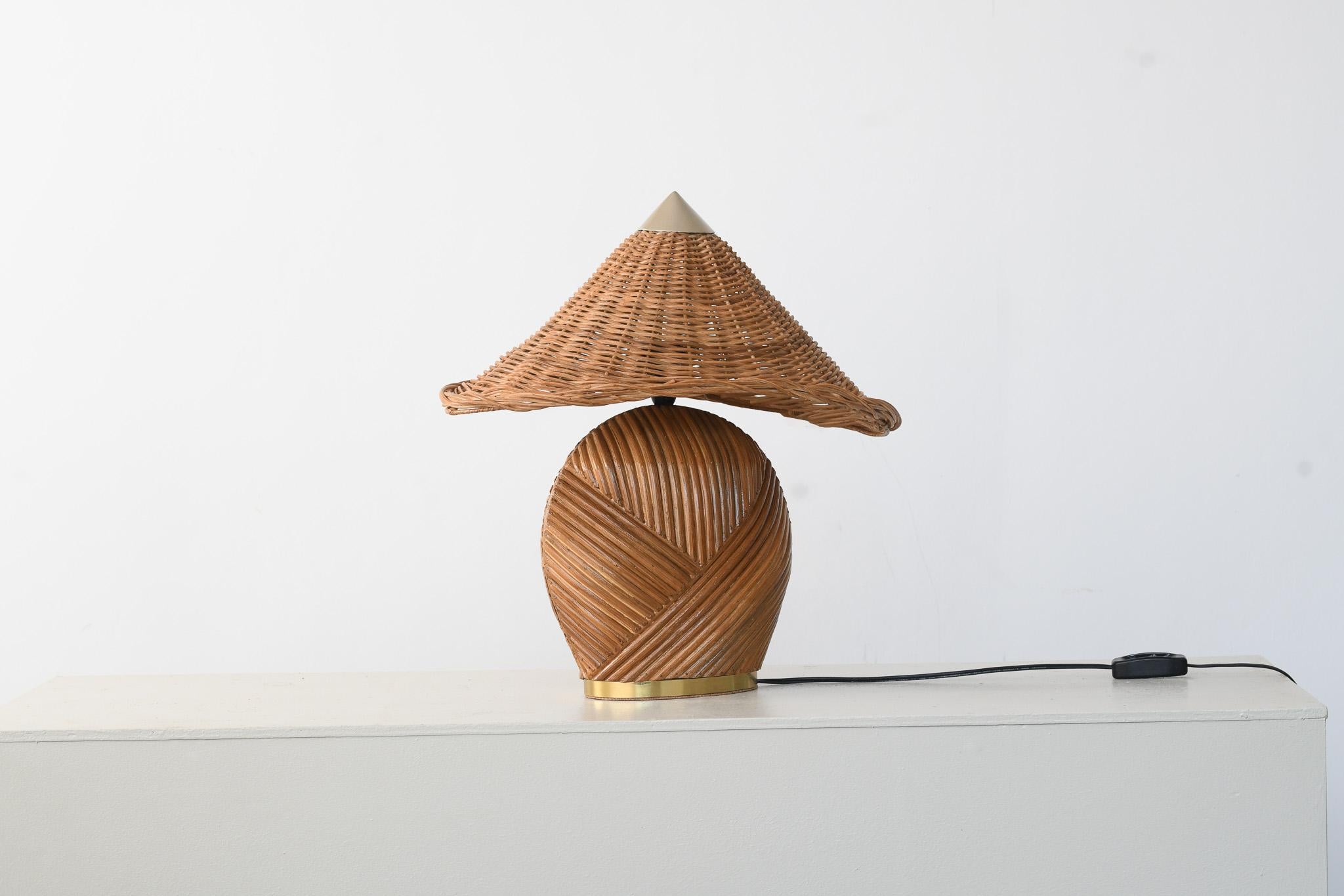 Contemporary Deka Pencil Reed Rattan Table Lamp For Sale