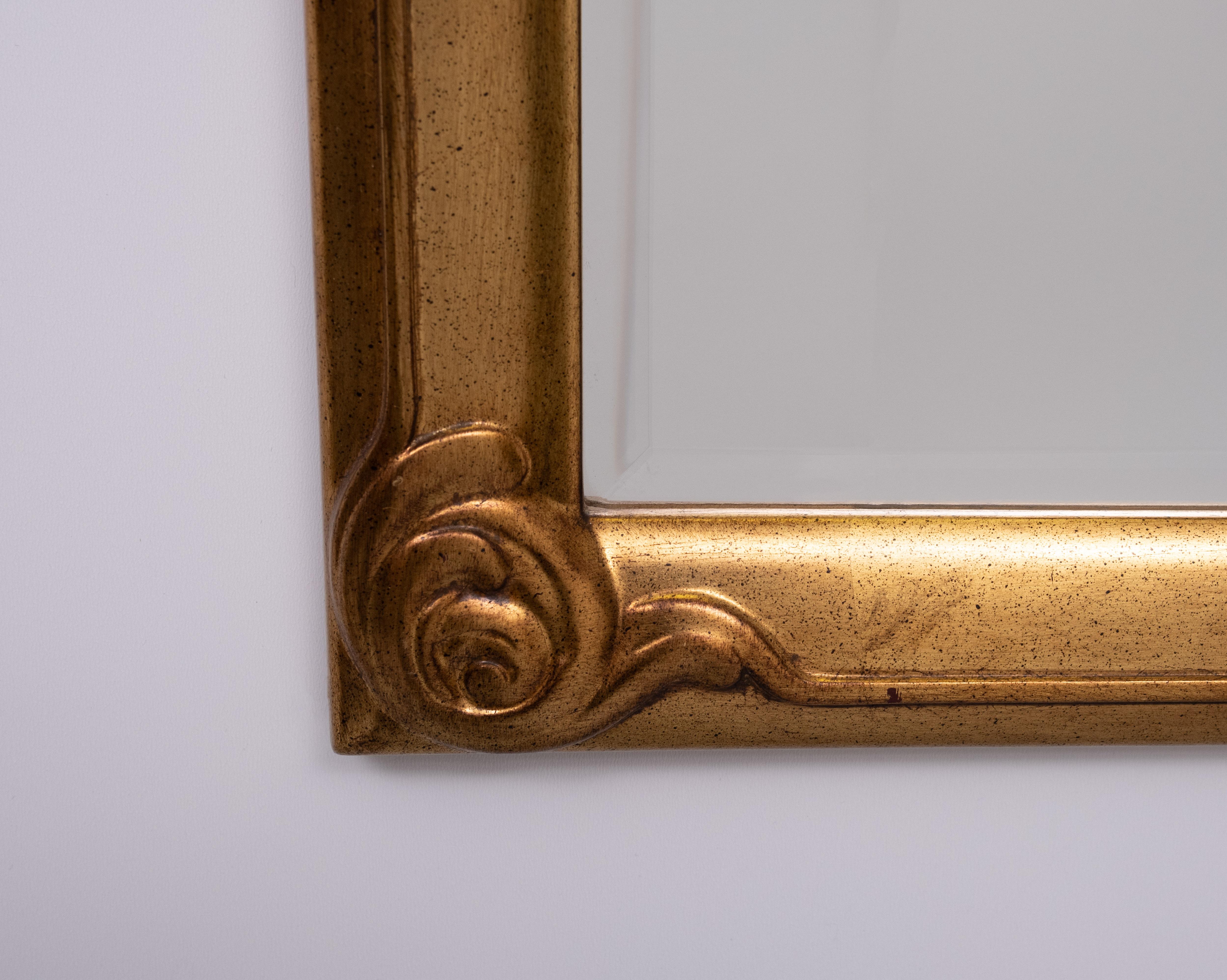 Deknudt Art Deco Stil Gold-Wandspiegel Belgien 1970er Jahre (Art déco) im Angebot