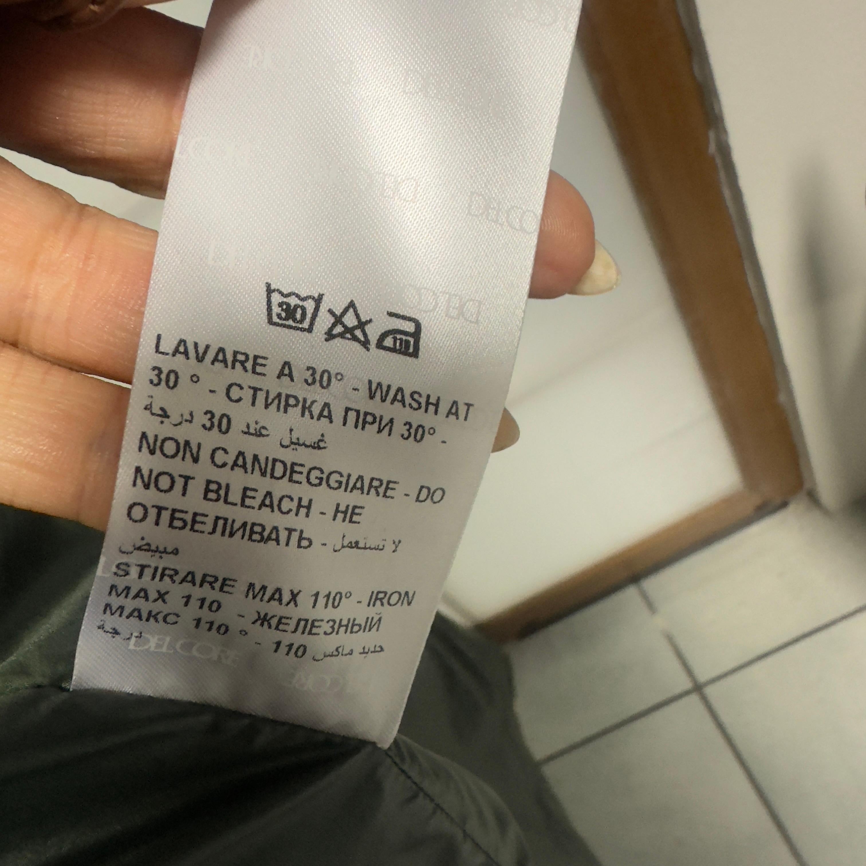 Del Core Piumino Over a Fiori , Modello Maxi con Cappuccio – FW2022 in vendita 3