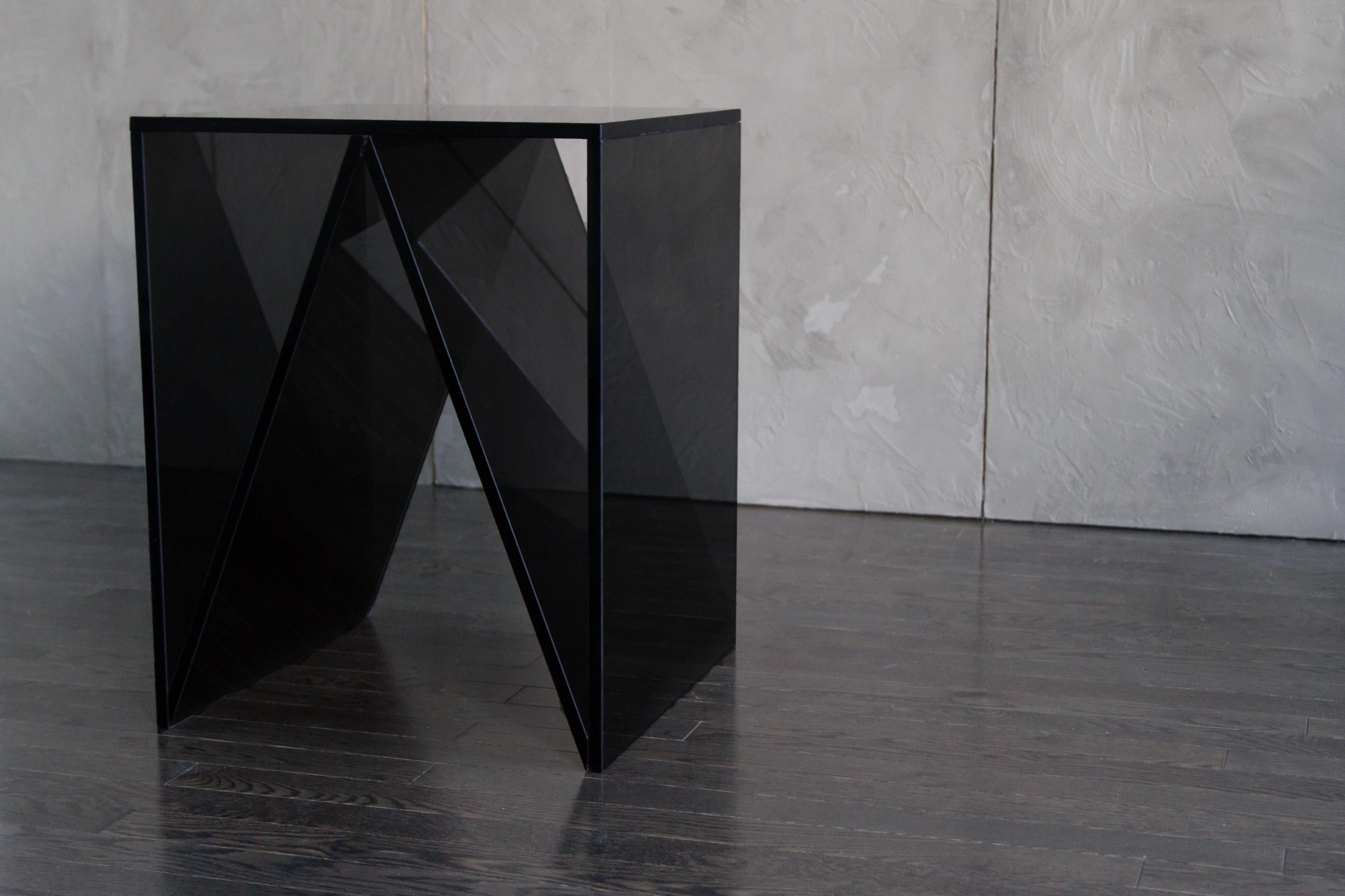 Canadian Del Mar Side or End Table in Smoked Grey Glass by Mtharu For Sale