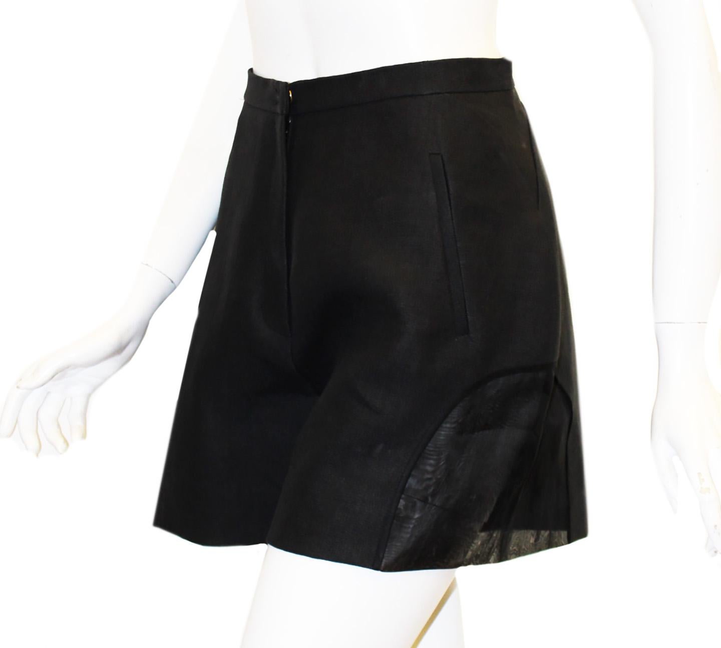 Women's Del Pozo Black Short Paper & Cotton Culottes W/ Sheer Inserts 44 EU For Sale