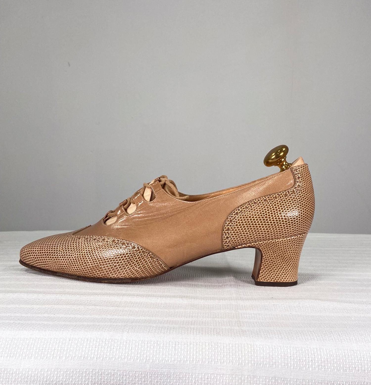 Delage Paris Picasso Tan Lizard & Leather Lace Up Chunky Heel Shoes 39 1/2 In Good Condition For Sale In West Palm Beach, FL
