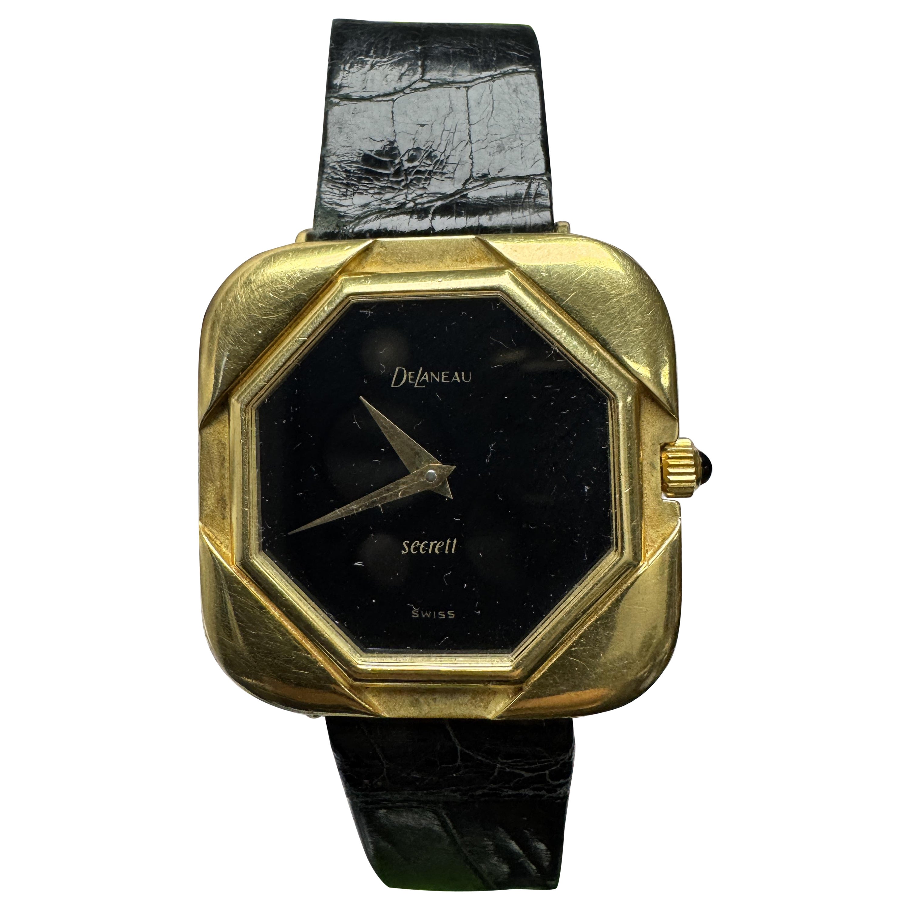 DeLaneau 18K Yellow Gold Onyx Dial Vintage Manual Watch For Sale