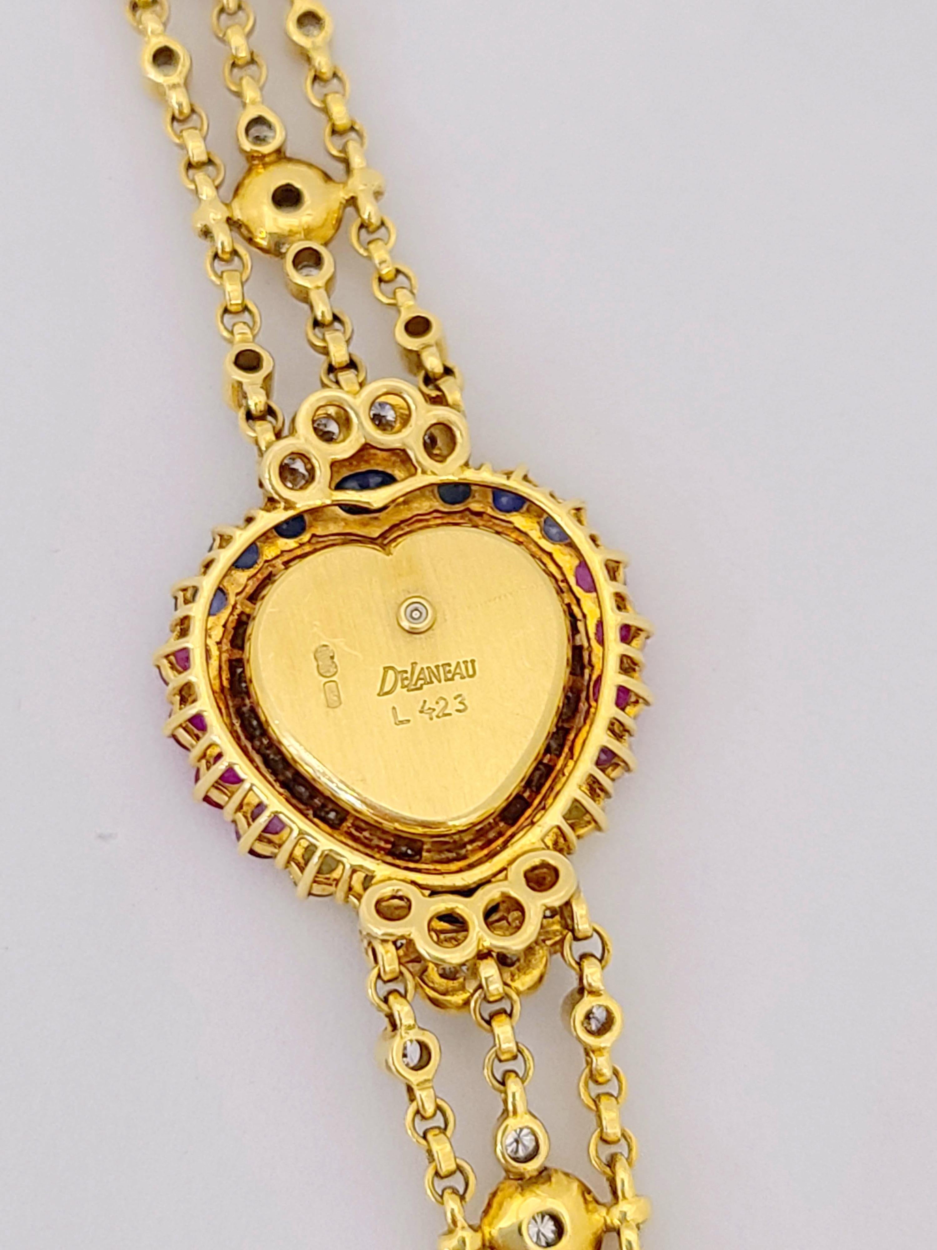 Contemporain DeLaneau Montre en forme de cœur en or 18 carats, diamants et saphirs multicolores en vente