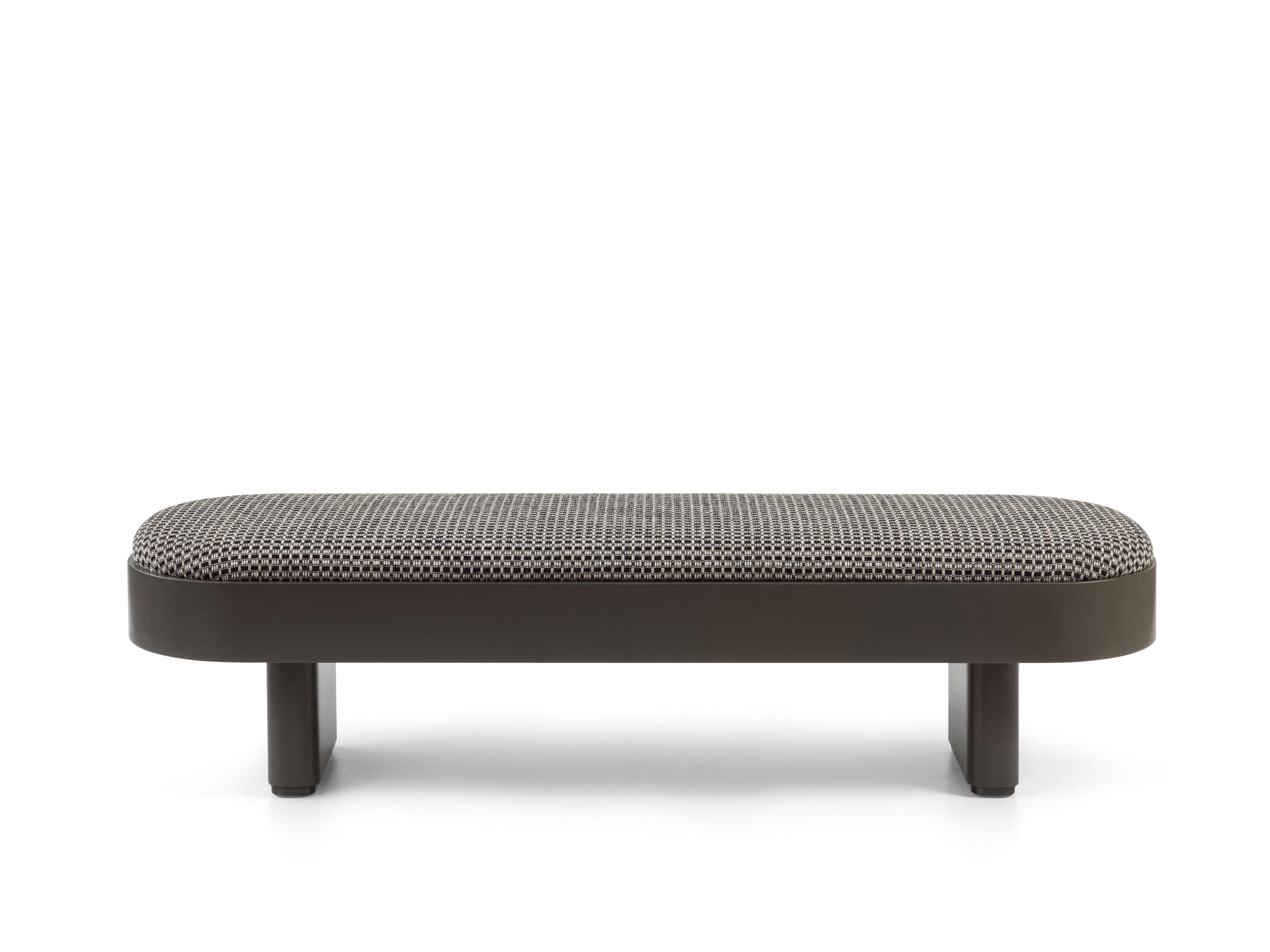 Banc Delano 5066 par Redeco
Dimensions : L 160 x D 50 x H 41 cm
Matériaux : Mdf structure. Siège interne en contreplaqué padré avec de la mousse de polyuréthane. Pré-rembourrage en ouate de polyester, rembourrage en tissu ou en cuir.

ReDéco est une