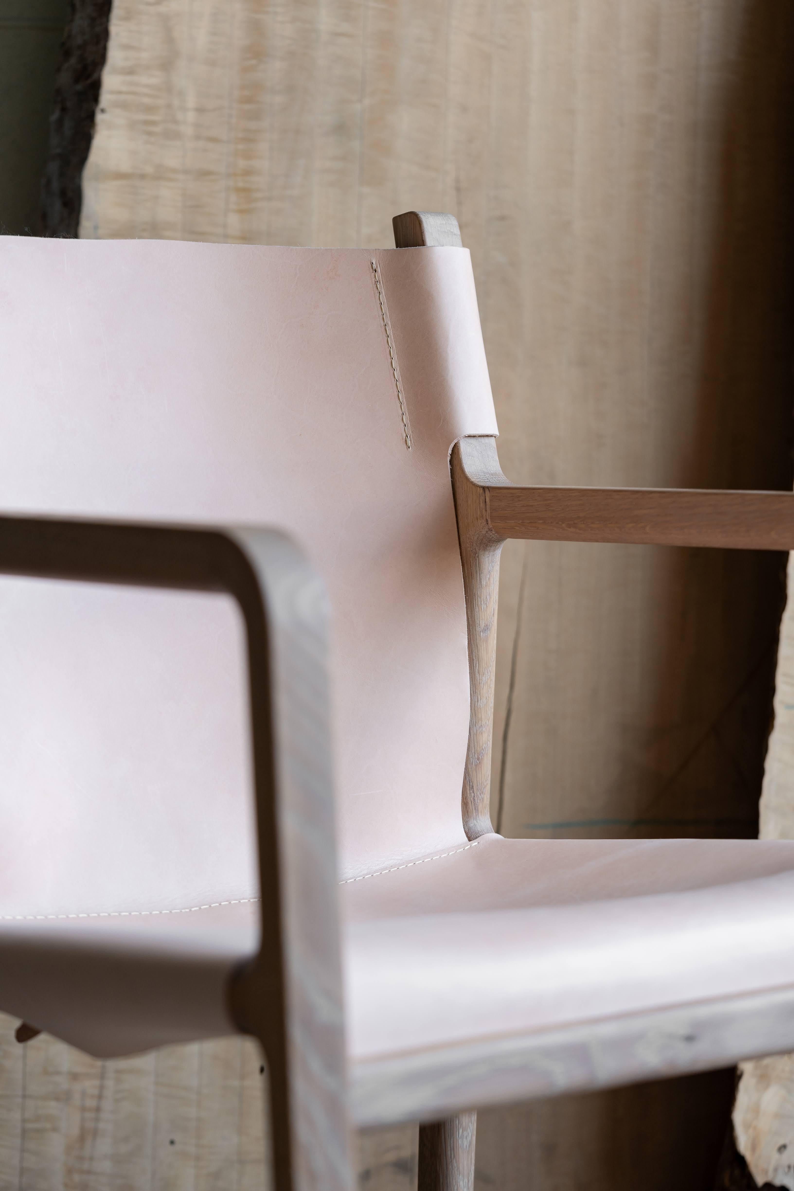 Delano chair in black walnut and chestnut leather For Sale 11
