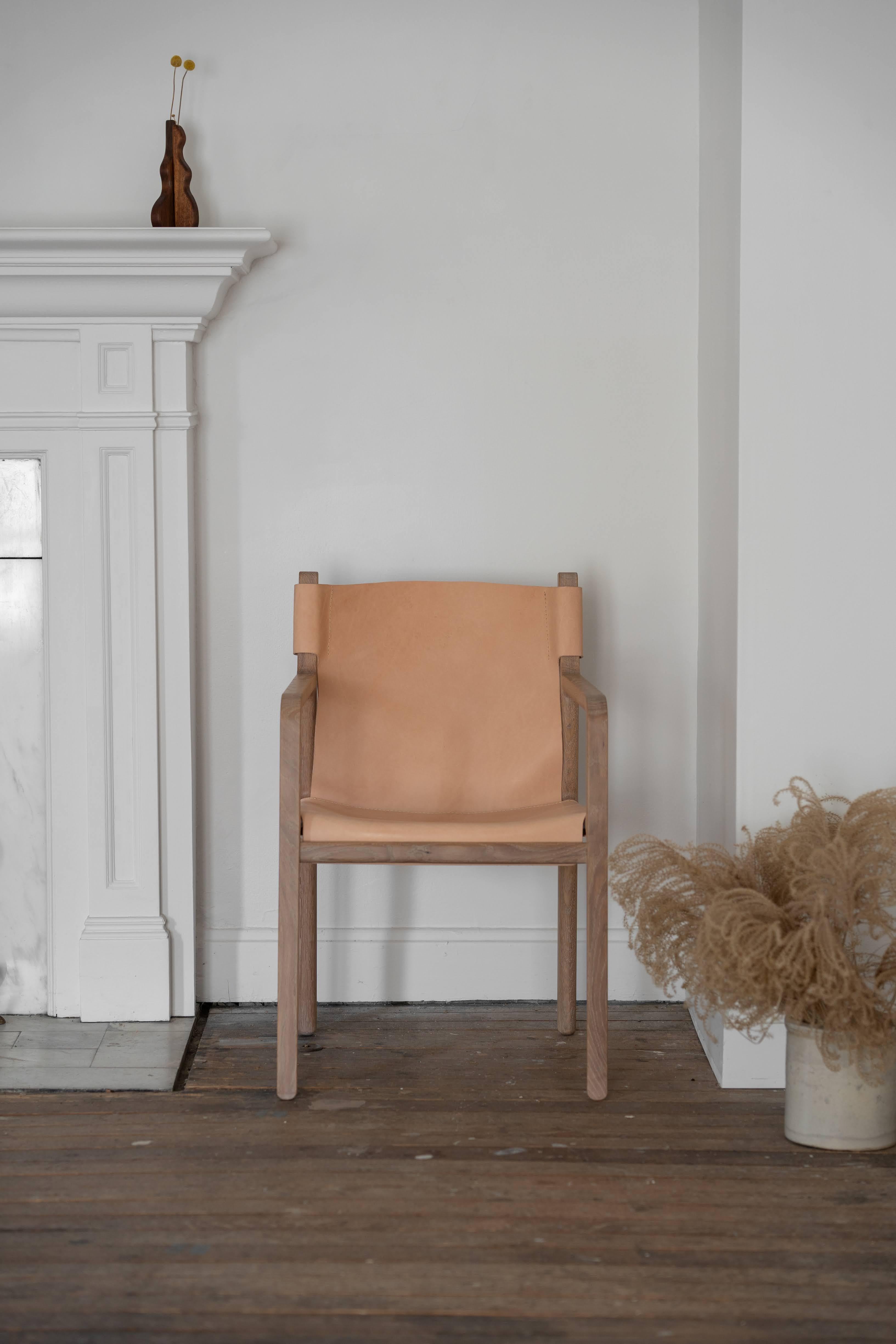 Delano chair in black walnut and chestnut leather For Sale 12