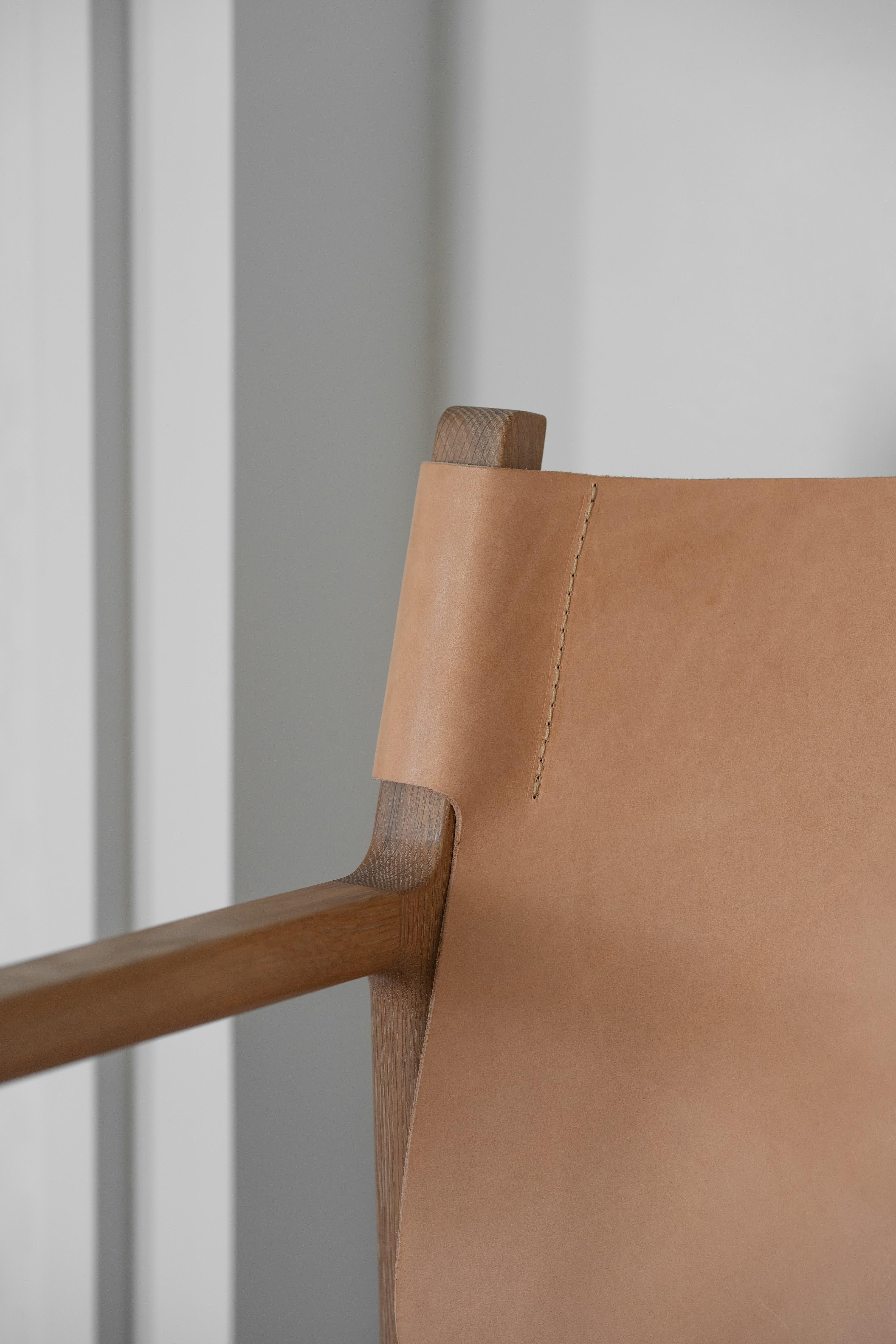 Delano chair in black walnut and chestnut leather For Sale 13