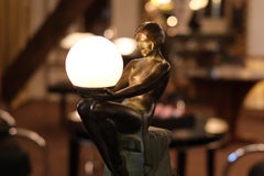 Lampe de sculpture Art Déco française Delassement Lumineux par Max Le Verrier