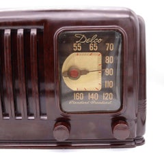 Delco Art Deco 1941 Vintage Bakelite R 1171 Tube Radio in Perfect Condition