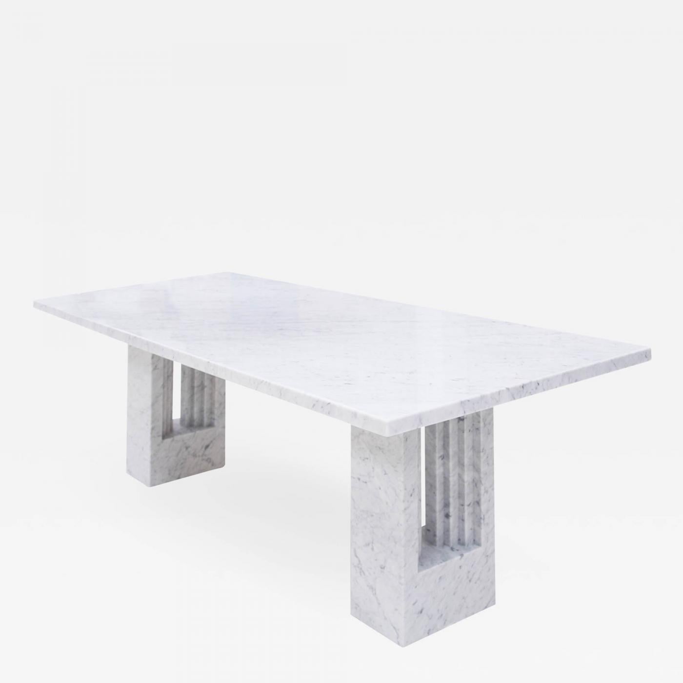 Italian Delfi carrara marble dining table by Carlo Scarpa and Marcel Breuer Gavina 1970s