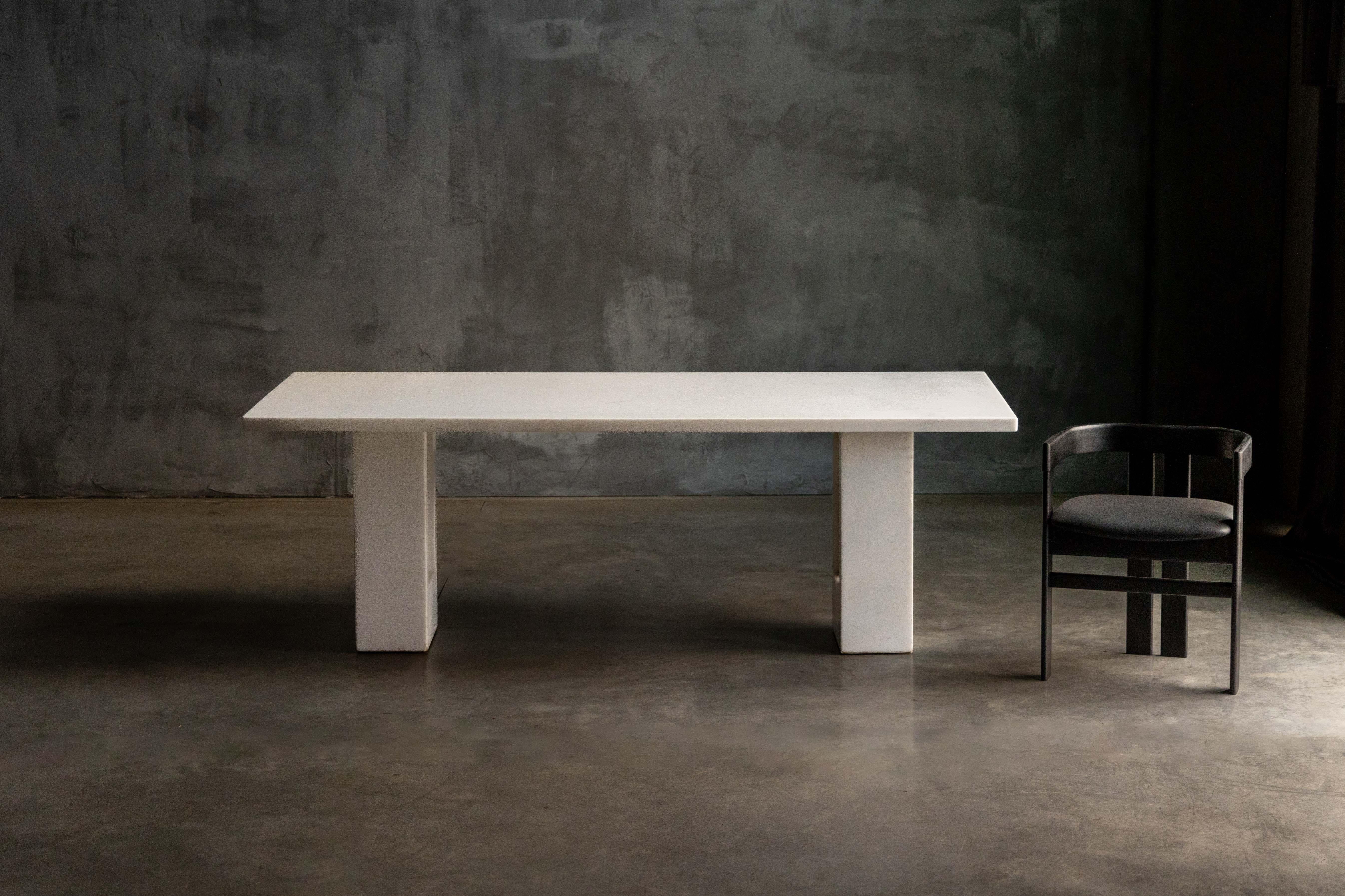 Marble 'Delfi' Dining Table by Carlo Scarpa and Marcel Breuer for Simon, Italy, 1969 For Sale