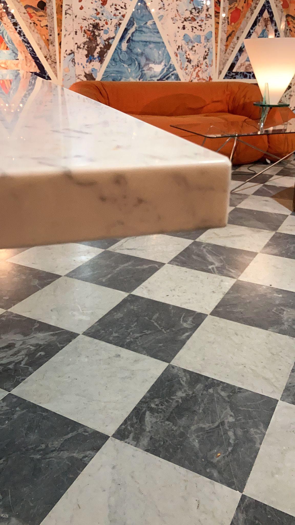 Delfi Table, Original Carrara Marble Table by Carlo Scarpa, 1970s 2