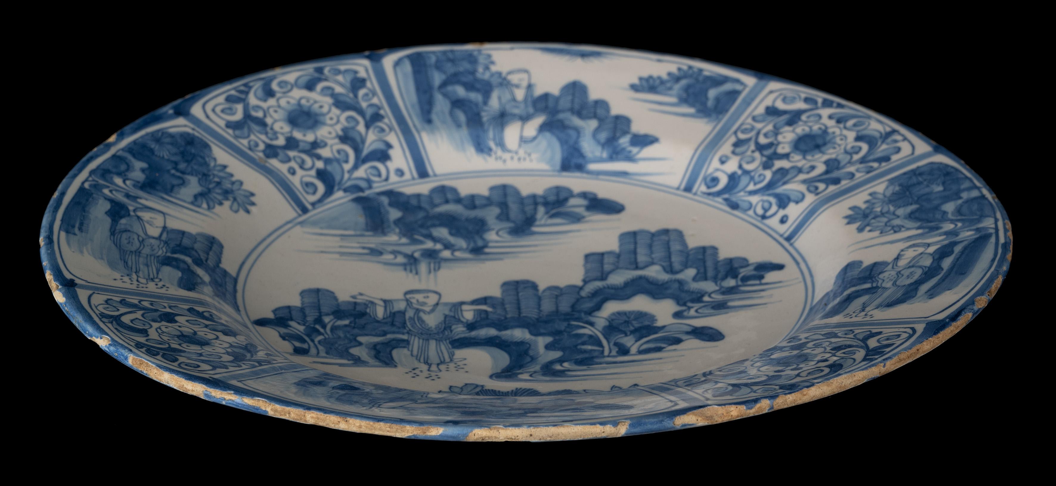 Delft 1670 Pair of Blue and White Chinoiserie Dishes Chinese Figure in Landscape For Sale 4