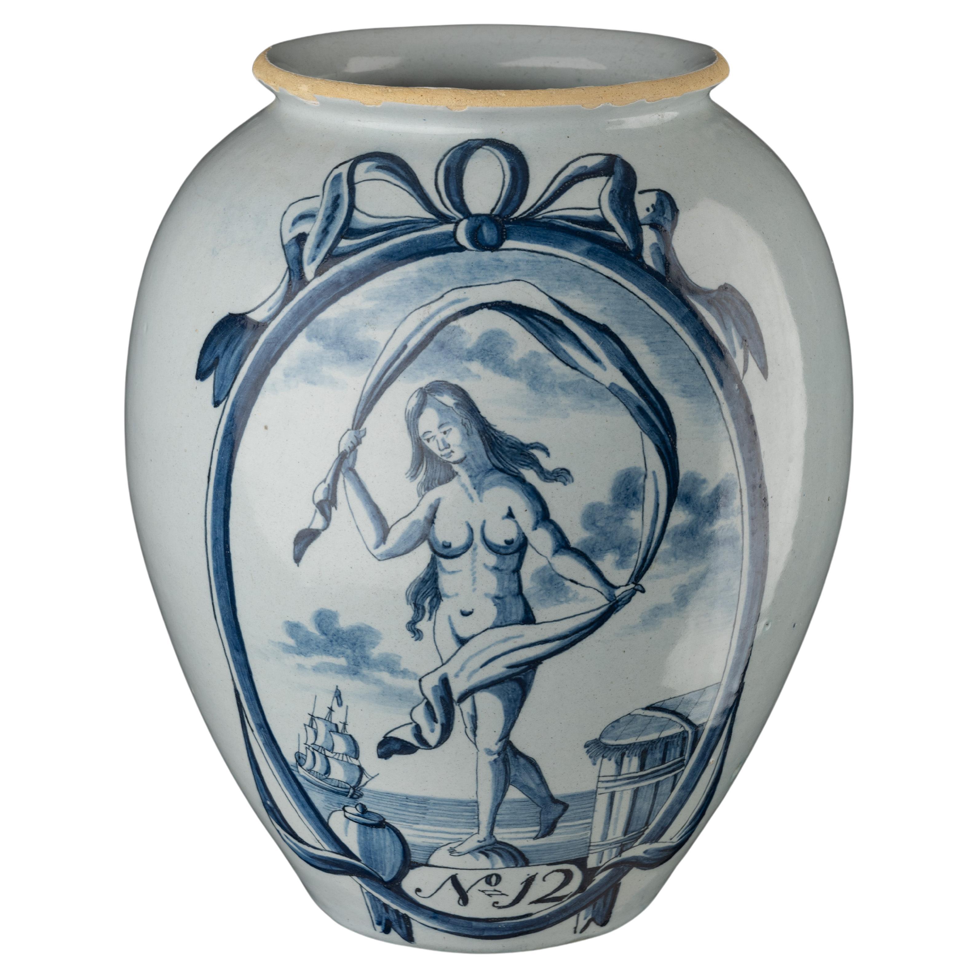 Delft 1750 - 1800 Grand pot à tabac bleu et blanc 'No. 12' Marque : Lpkan en vente