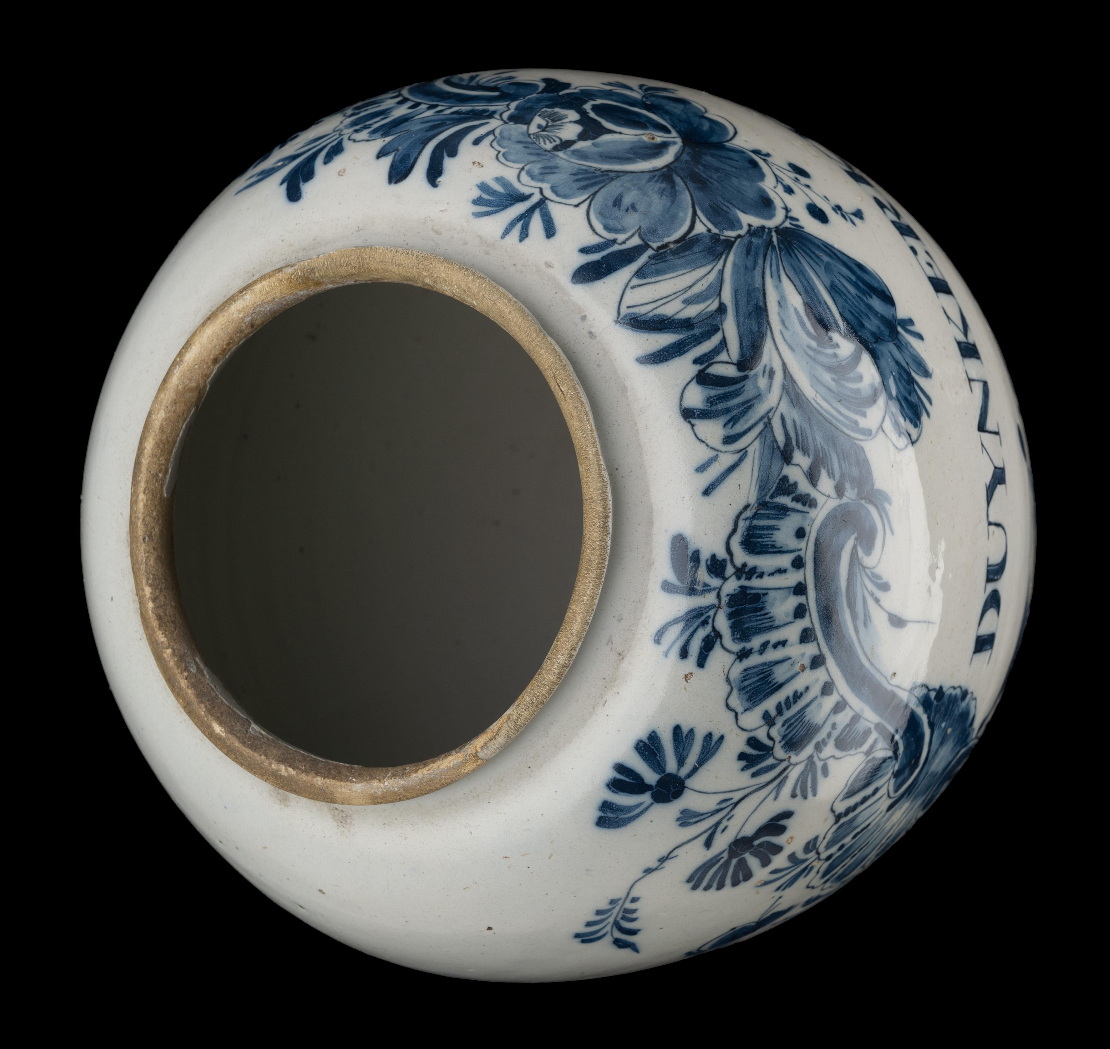 Delft 1760-1780  Jarre à tabac bleue et blanche de Duynkerker Delftware en vente 4