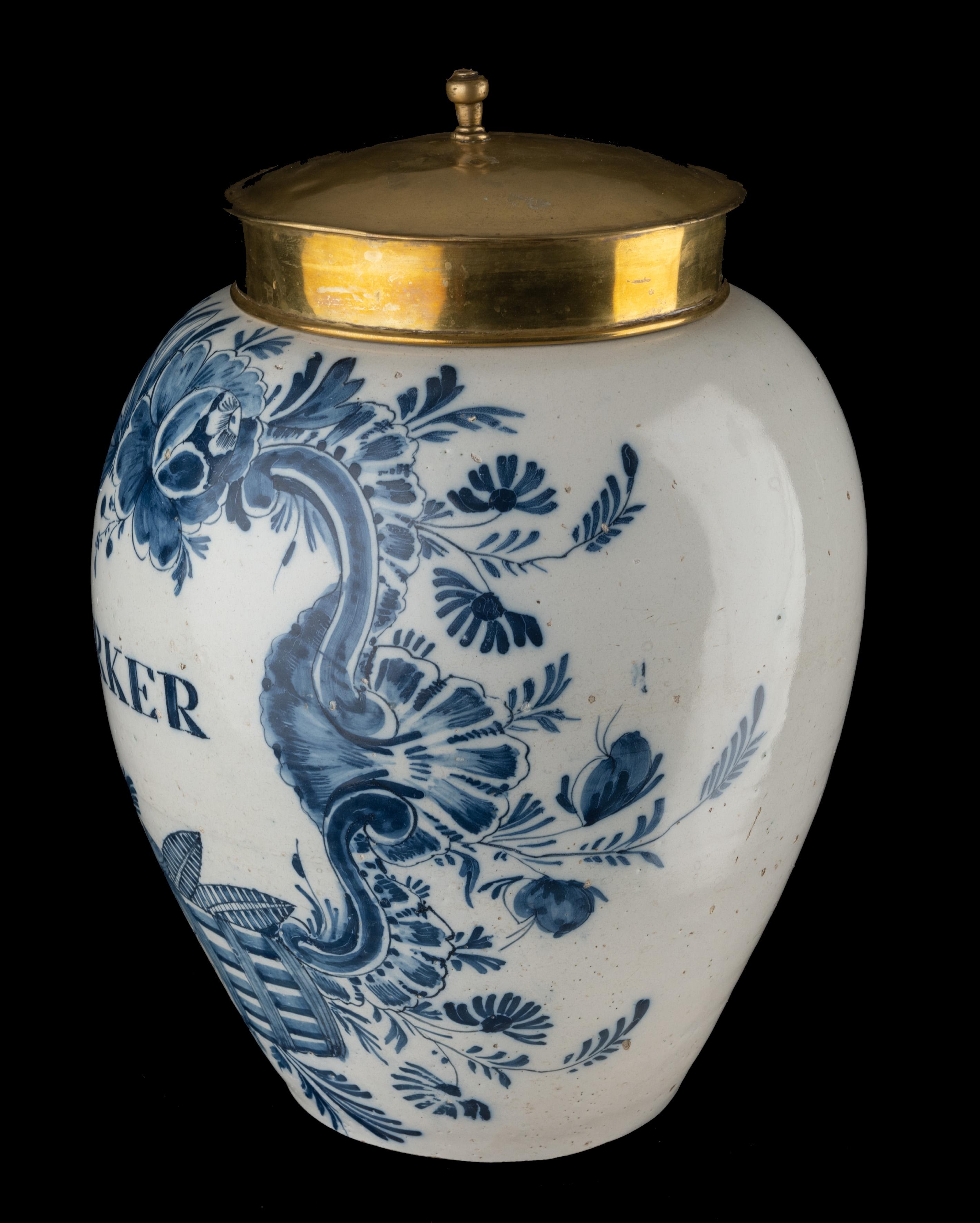 Ceramic Delft 1760-1780  Blue and White Duynkerker Tobacco Jar Delftware For Sale