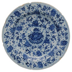 Delft  - Plato floral "Mille Fleurs" del siglo XVIII