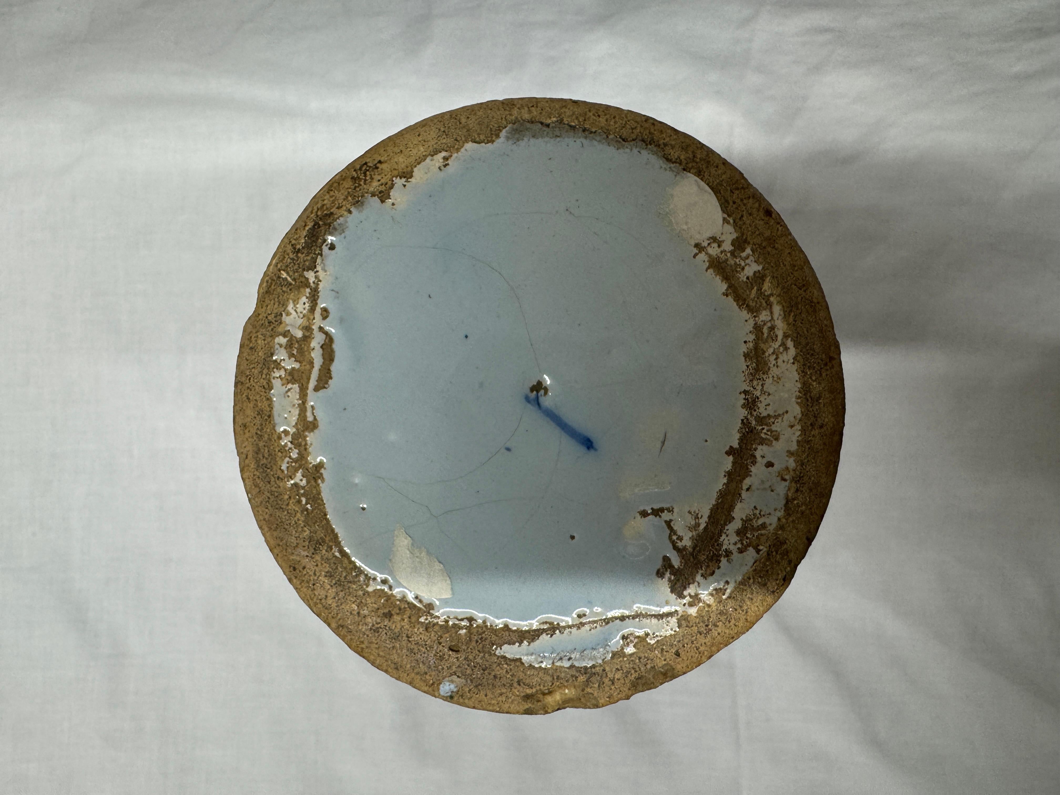 Vase balustre bleu et blanc de Delft en vente 4