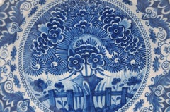 Delft - Blue and White Charger 'Tea Tree' pattern - mid 18th century, De Klaauw