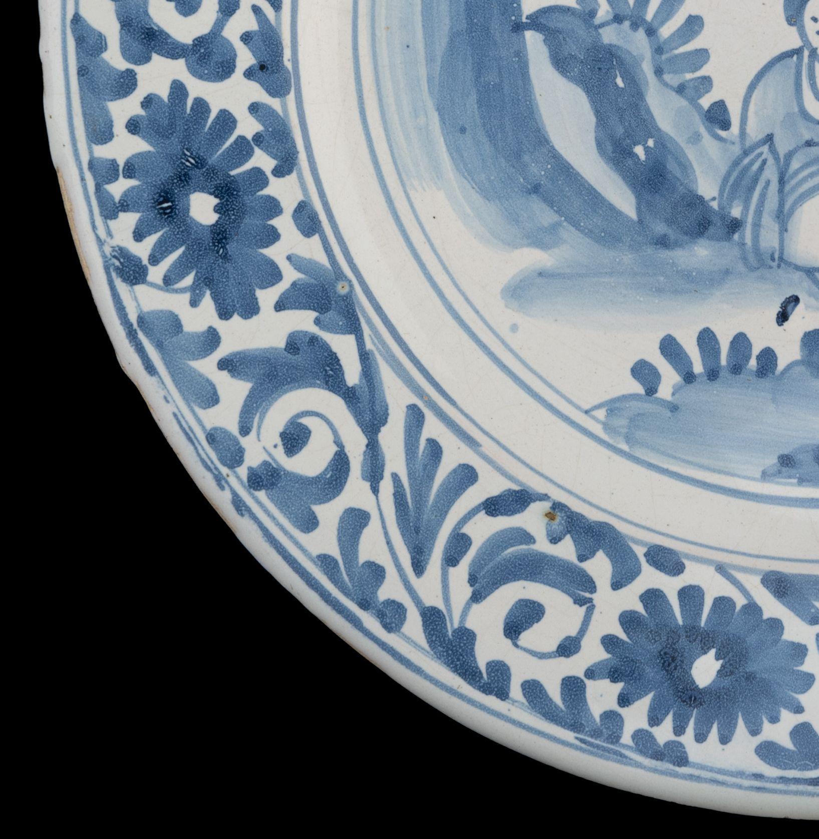 Delft Blue and White Chinoiserie Dish the Netherlands, 1675-1700 Chinoiserie For Sale 2