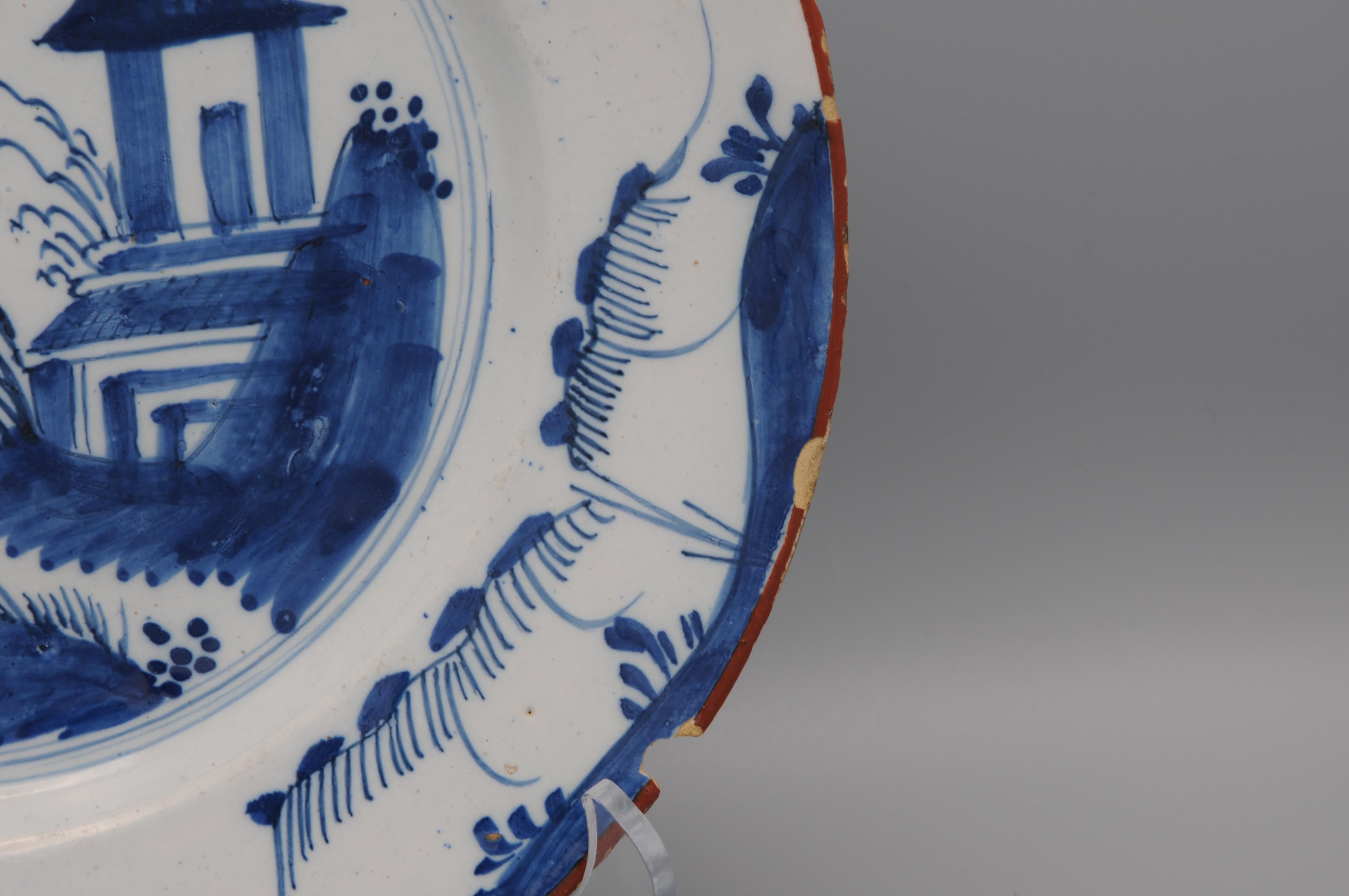 Delft - Plato chinoiserie azul y blanco - Siglo XVIII en Bueno estado para la venta en DELFT, NL