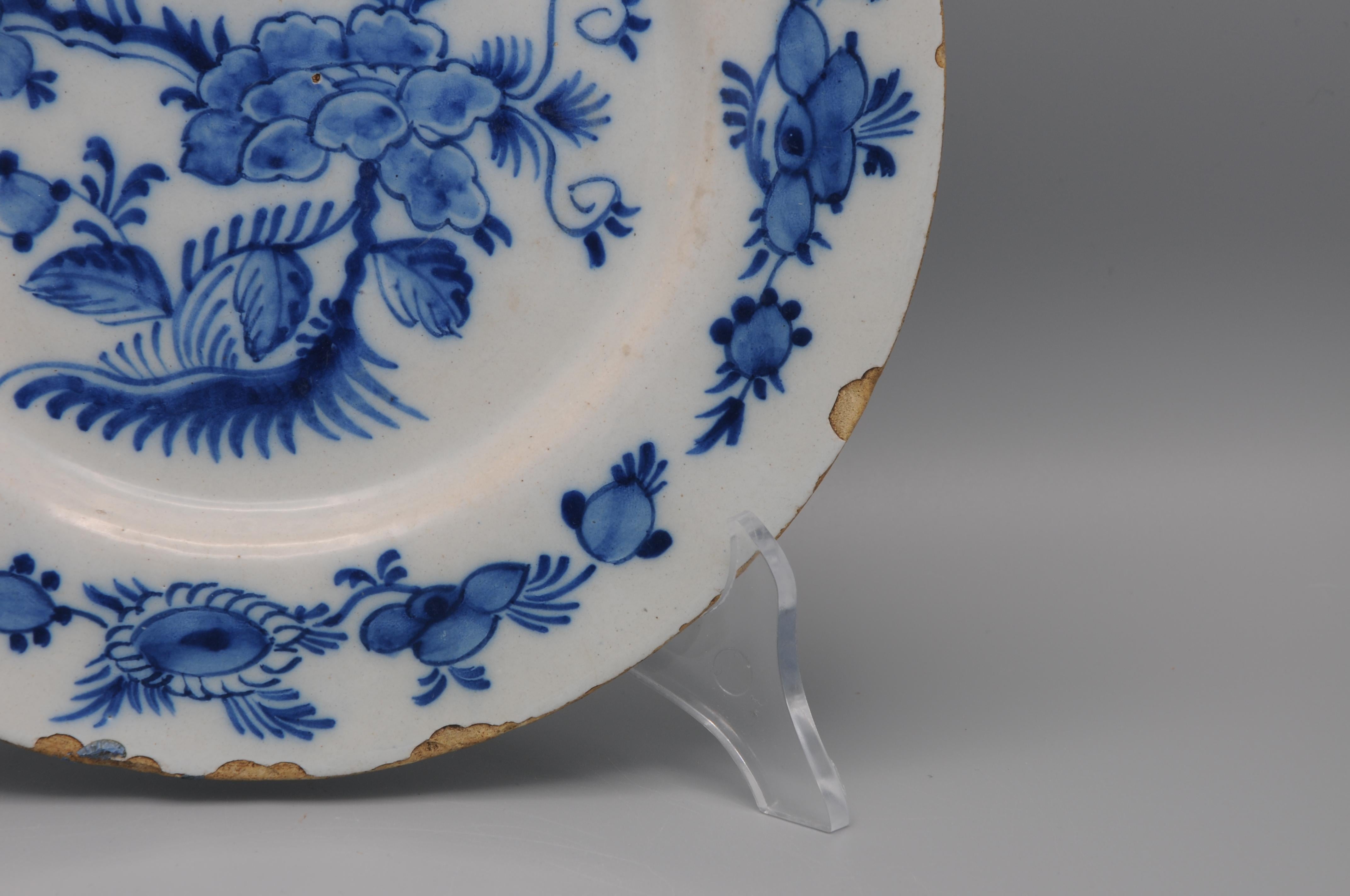Delft - Plato chinoiserie azul y blanco - Siglo XVIII siglo XVIII en venta