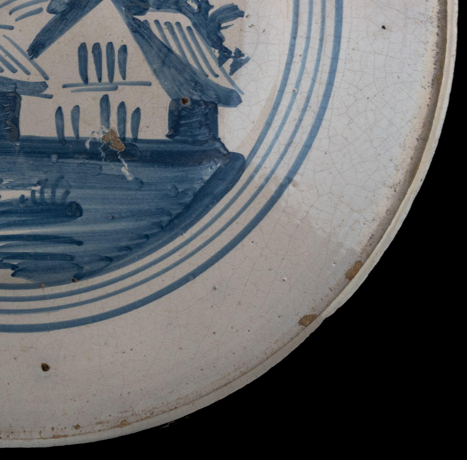 Delfter Teller mit blauer und weißer Landschaft, Makkum, 1775-1800 Tichelaar Keramik im Angebot 5