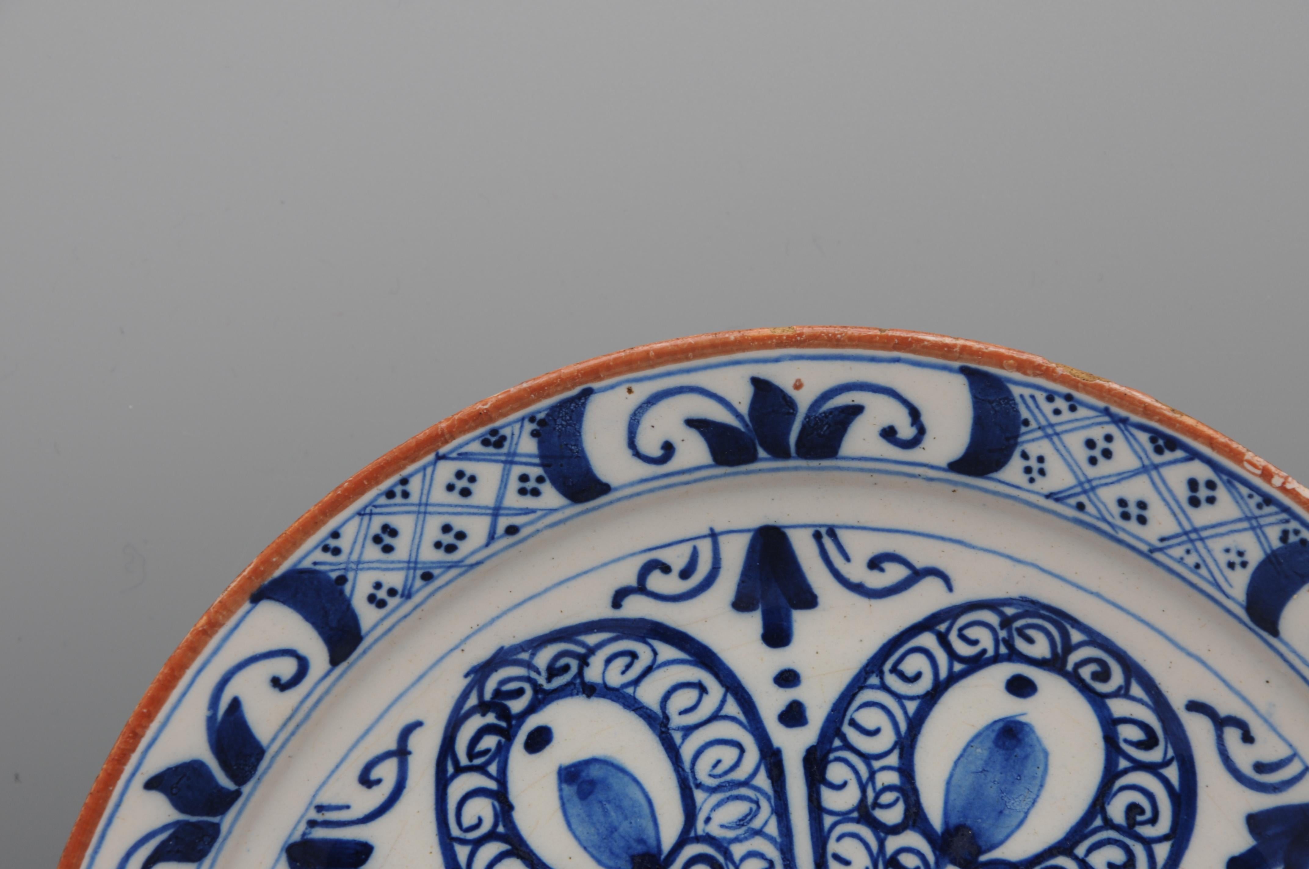 Chinoiseries Delft - Assiette bleue et blanche à décor géométrique rare - 18ème siècle en vente