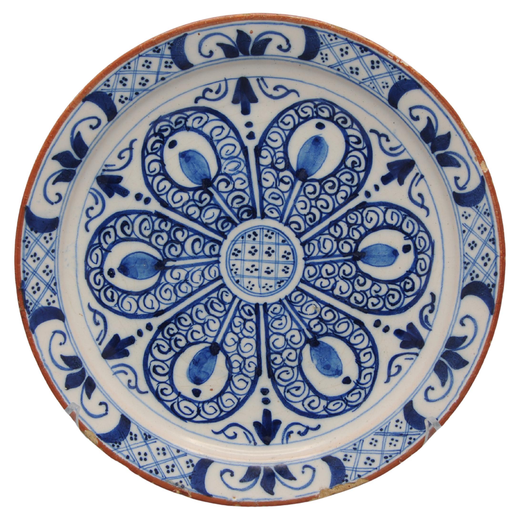 Delft - Blue and white plate with rare geometric decoration - 18th century
