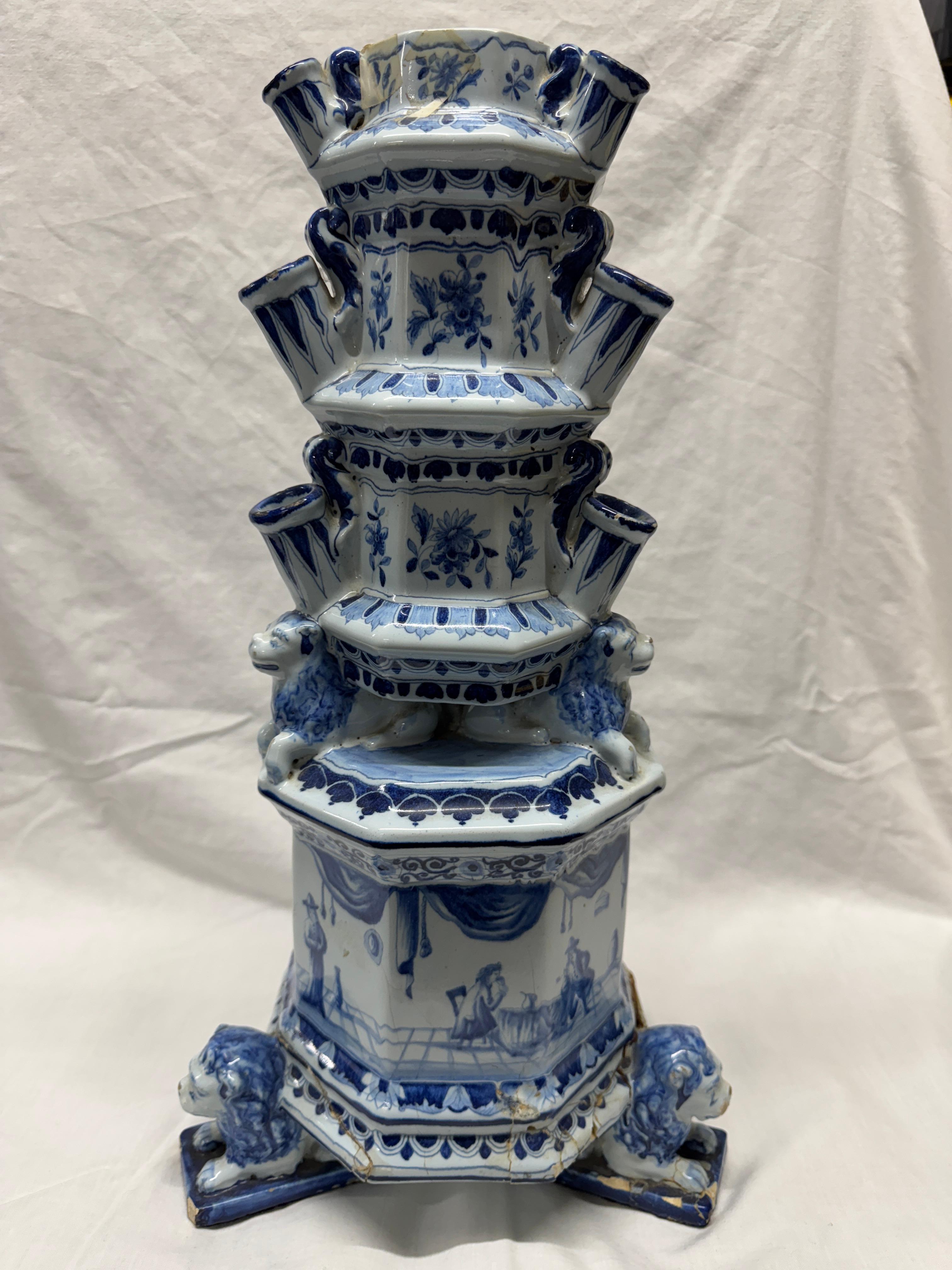 Baroque Vase à fleurs / Tulipiere bleu et blanc de Delft en vente