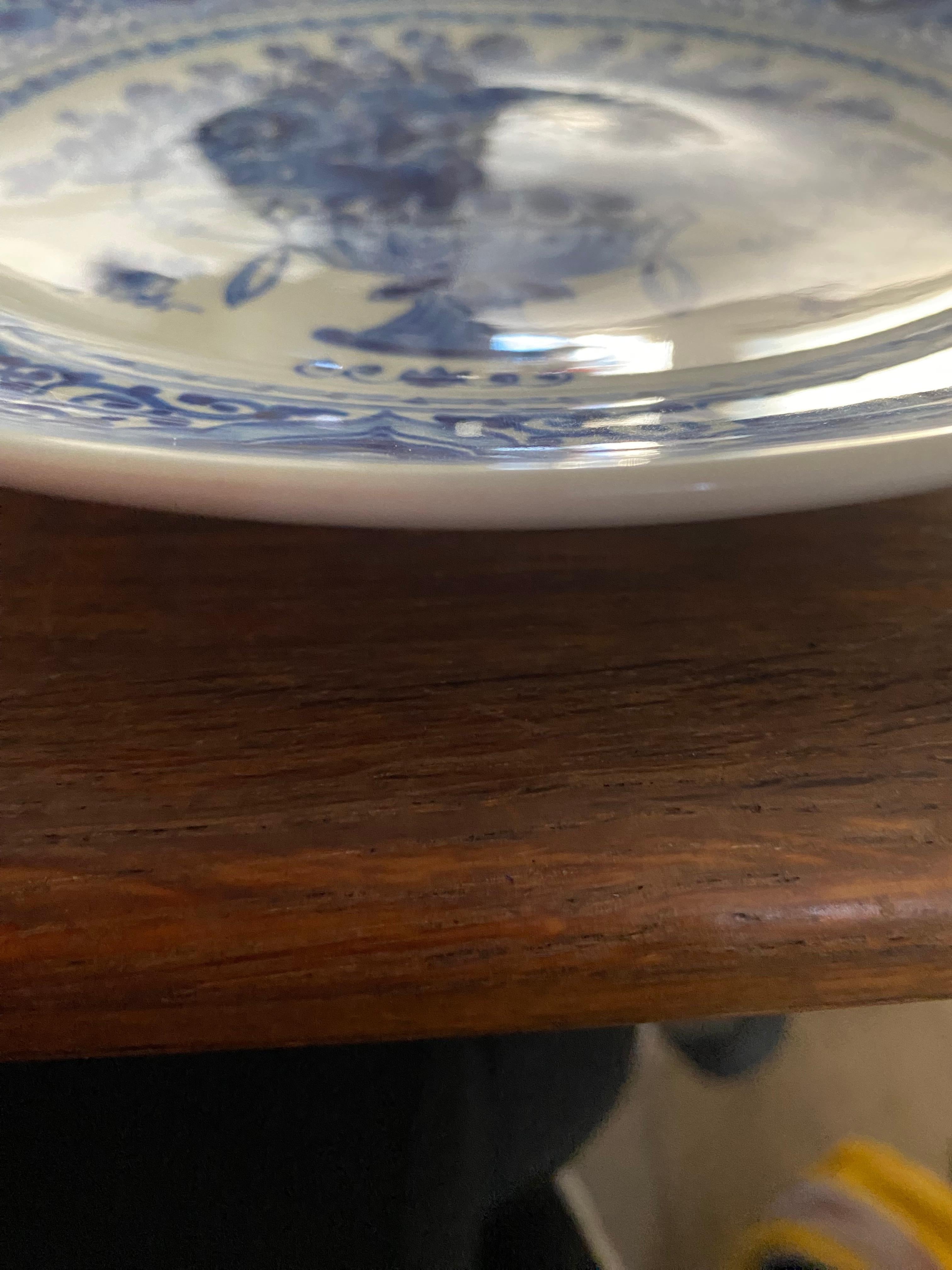 Ceramica Piatto da portata blu di Royal Delft in vendita