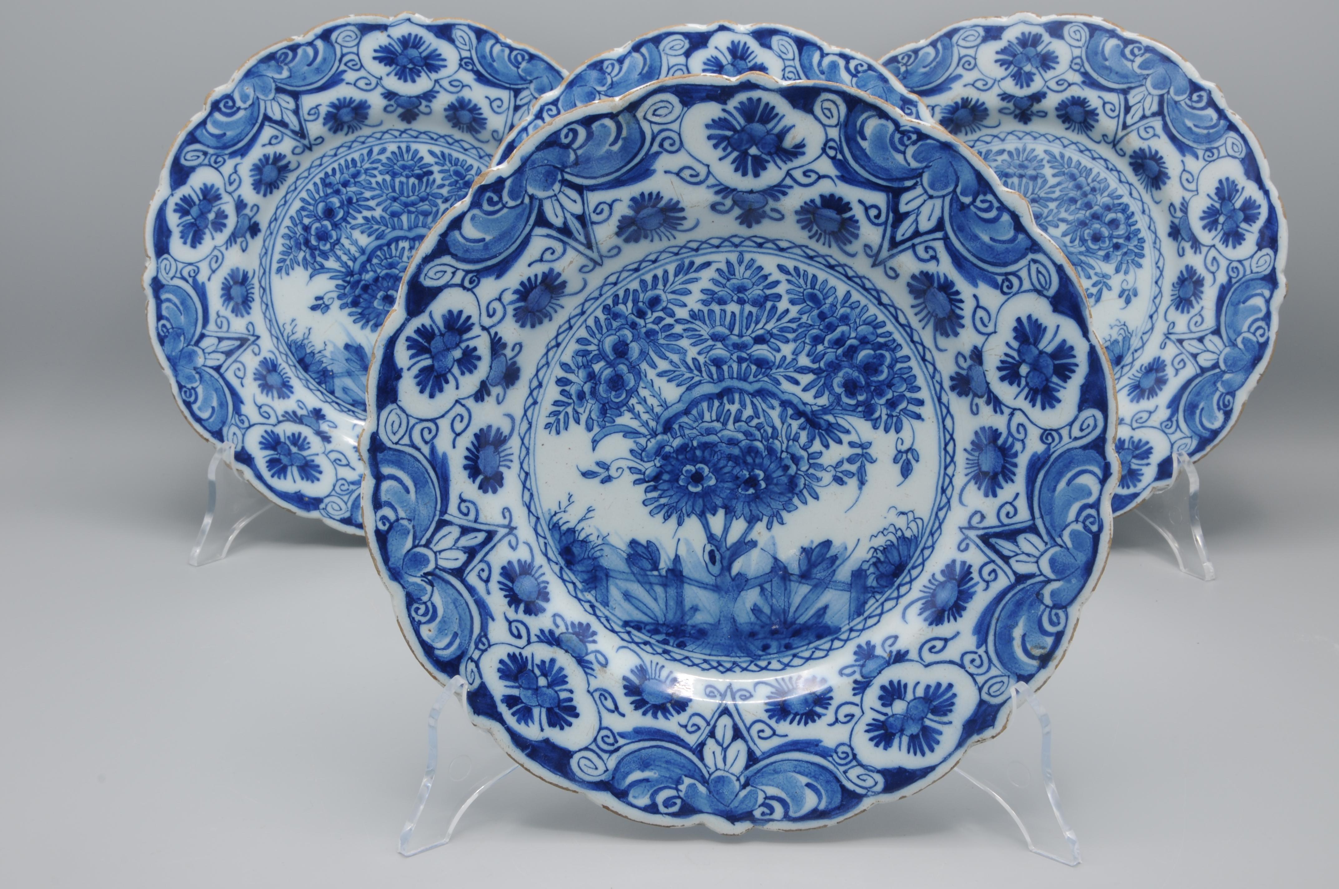 Poterie Ensemble de 4 assiettes 