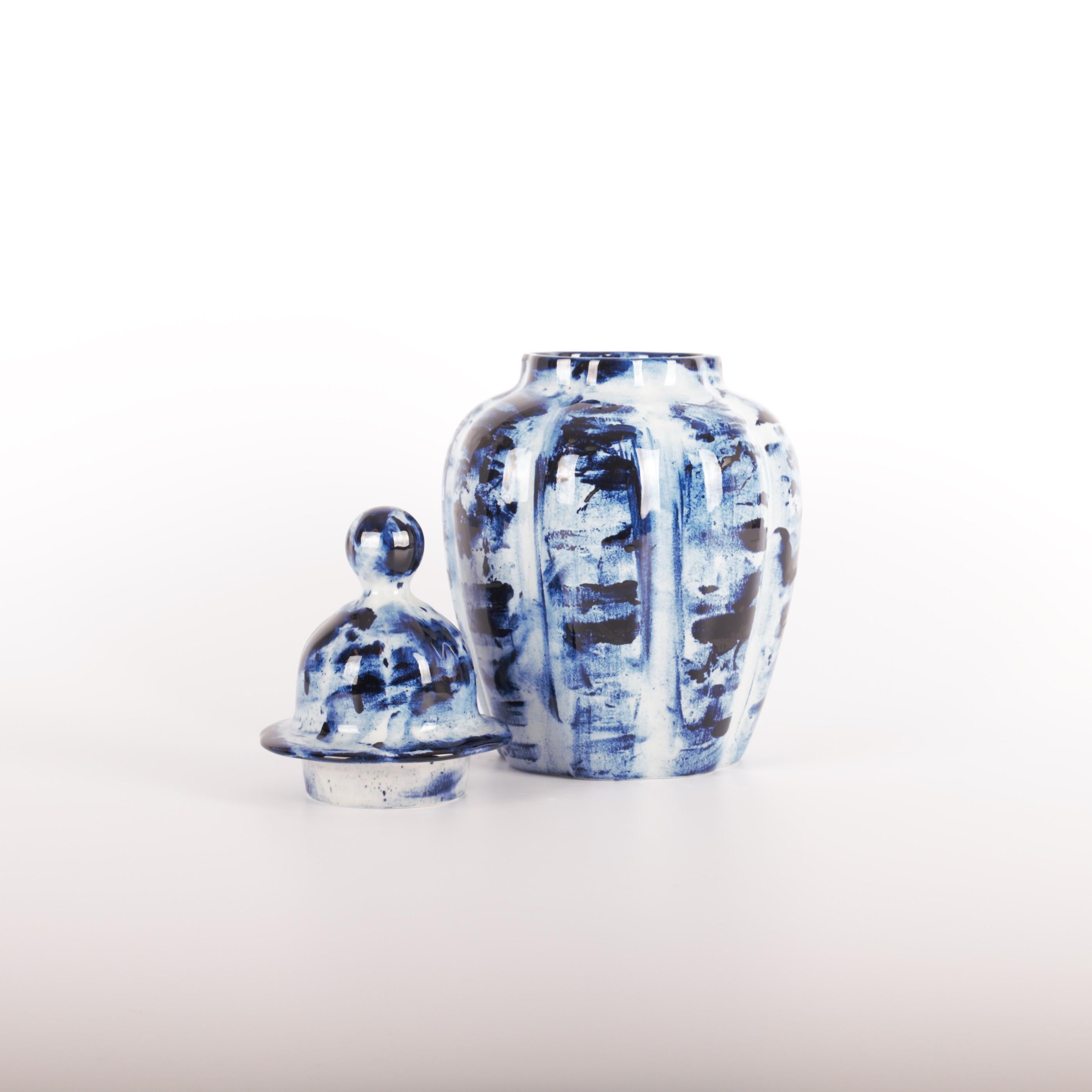 Delft Blue Vase with Lid #1, by Marcel Wanders, Hand Painted, 2006, Unique In New Condition In Amsterdam, NL