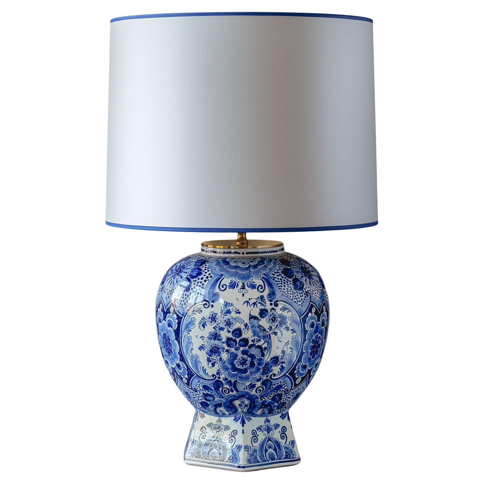 Lampada da tavolo Velsen blu Delft (1940-1970) con paralume satinato nuovo, finiture cobalto